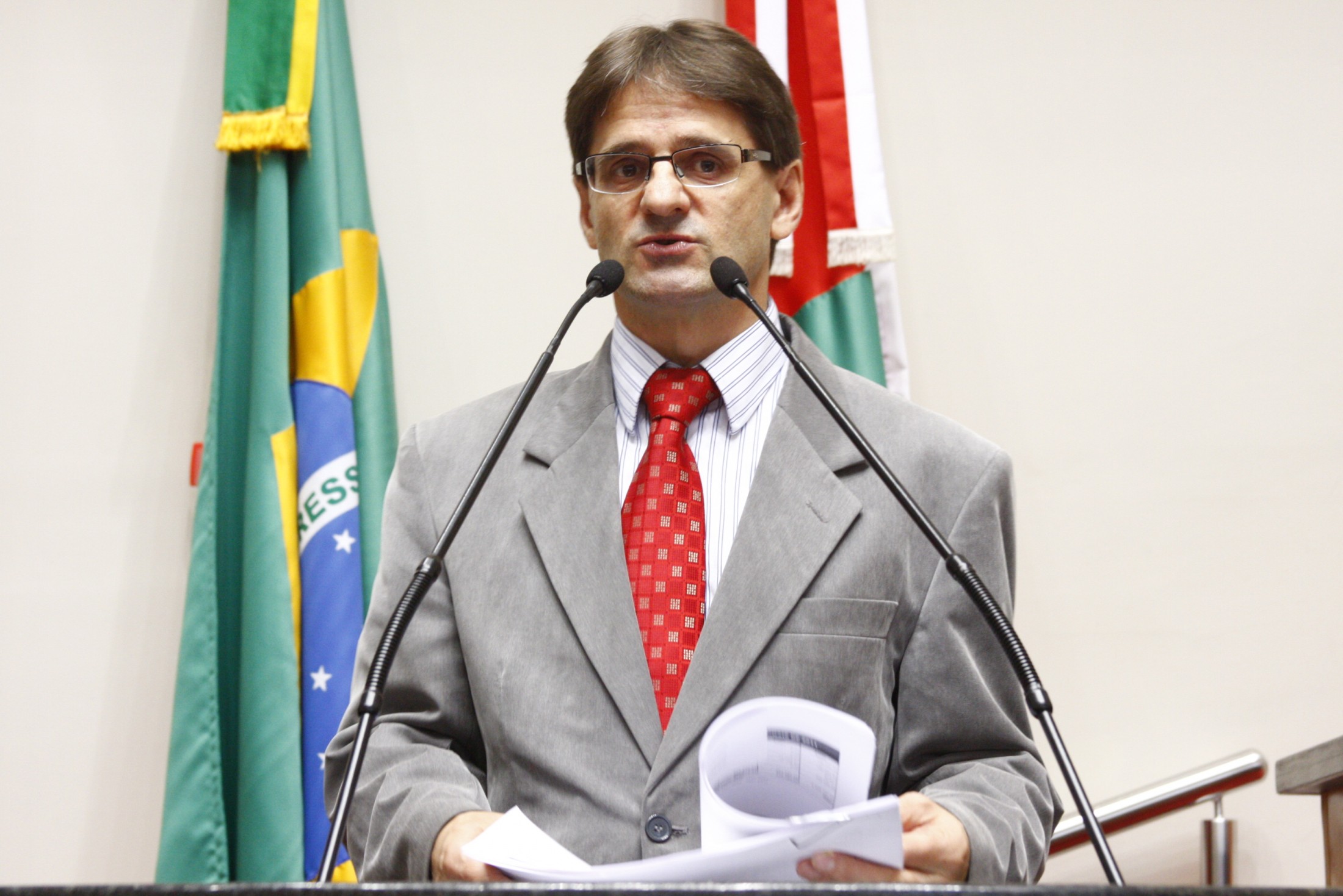 Deputado Neodi Saretta (PT)
