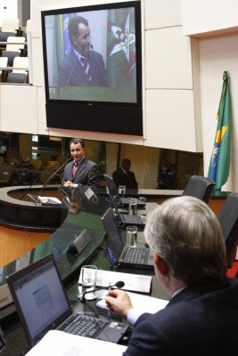 Projeto do Senado para unificação do ICMS das importações é tema de pronunciamento na Assembleia