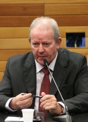 Deputados estaduais do sul do país vão discutir a dívida pública com a União.
