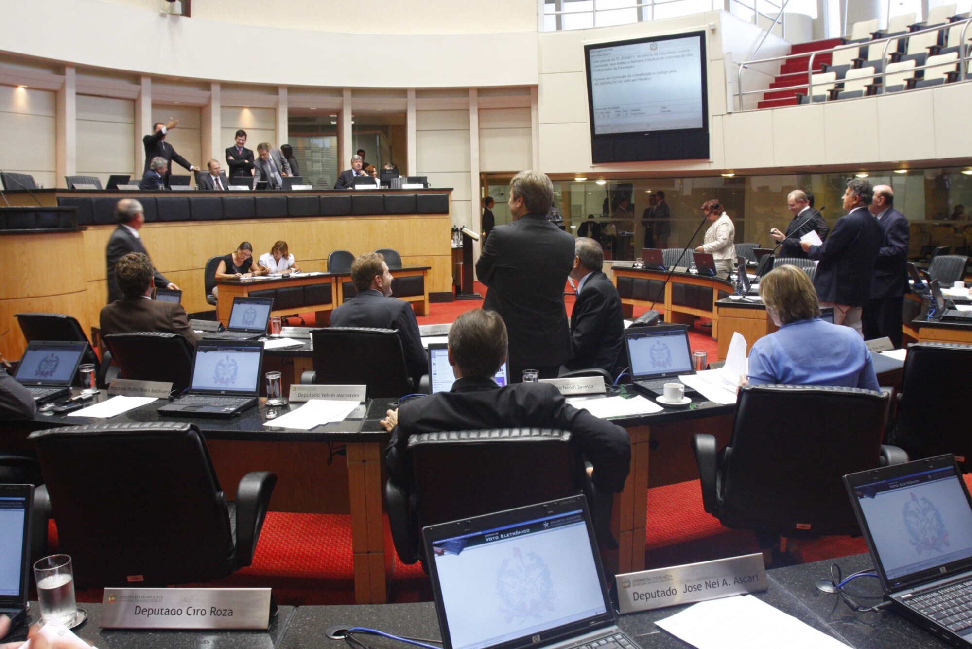 Resolução do Senado repercute na Assembleia