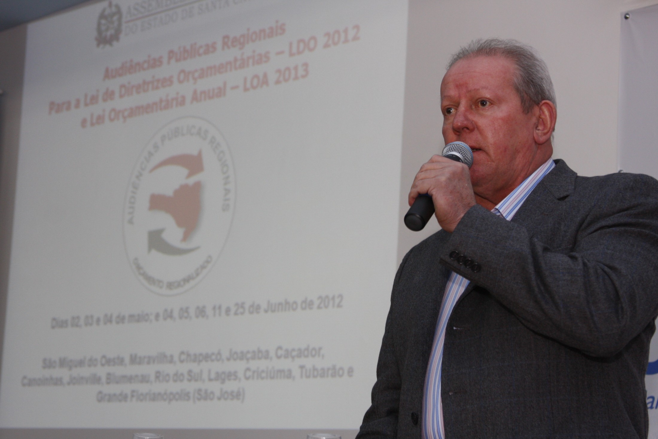 Audiência Pública Regional sobre a Lei de Diretrizes Orçamentárias (LDO) 2012 e Lei Orçamentária Anual (LOA) 2013