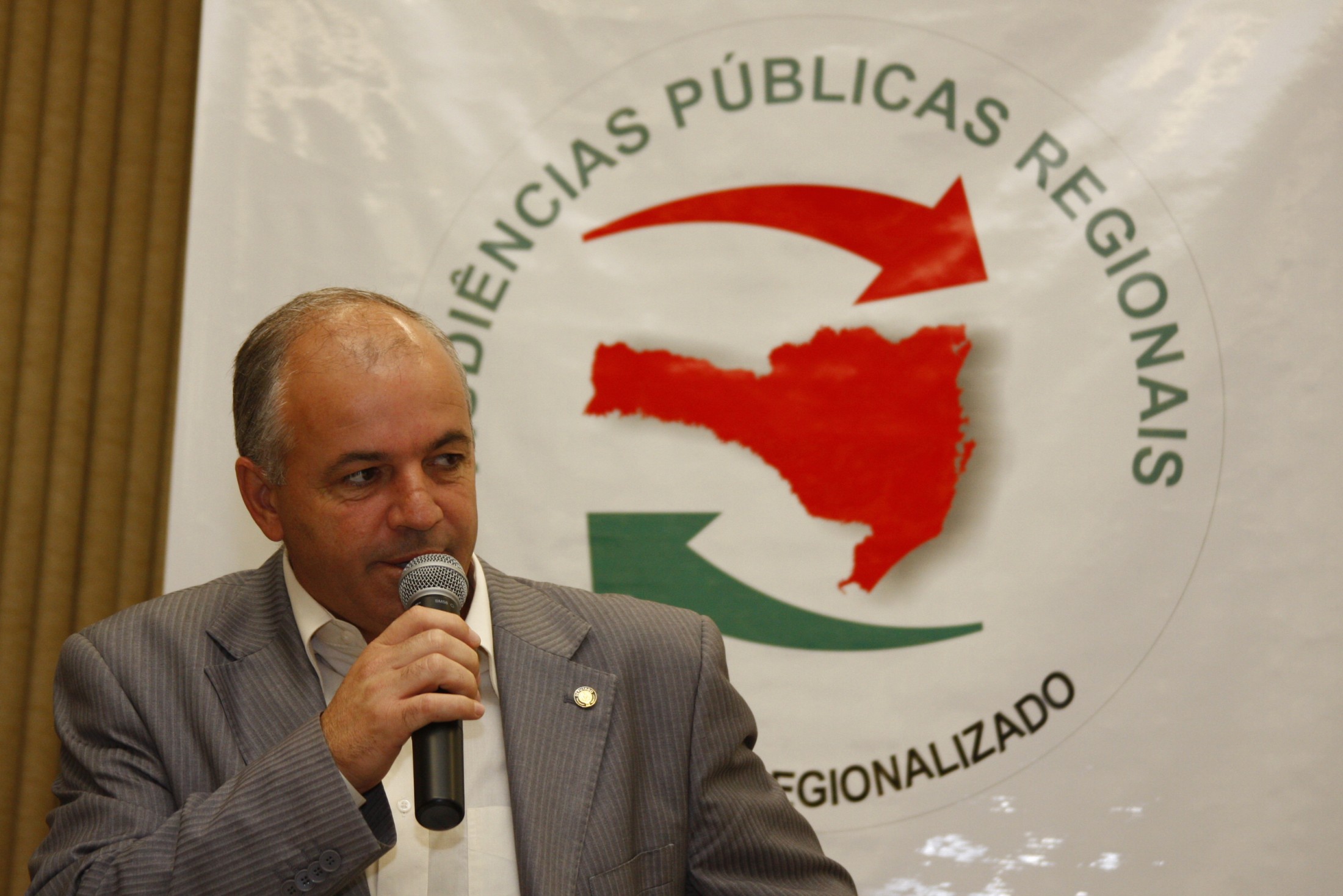 Audiência Pública Regional sobre a Lei de Diretrizes Orçamentárias (LDO) 2012 e Lei Orçamentária Anual (LOA) 2013