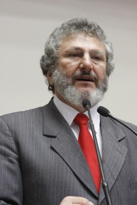 Deputado destaca a construção de creche do programa federal Brasil Carinhoso em Santa Catarina