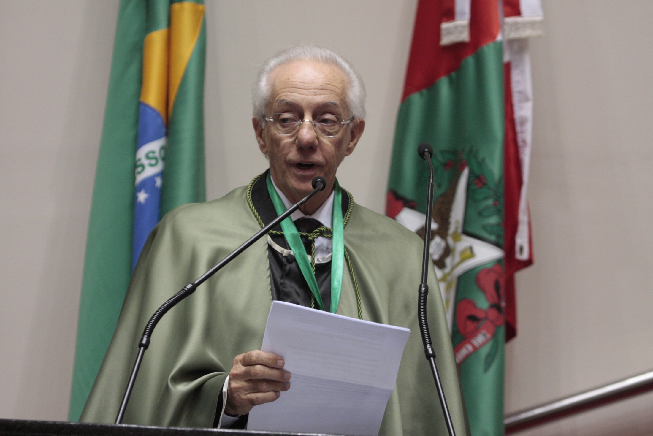 Sessão Especial em homenagem a Academia de Medicina do Estado de Santa Catarina