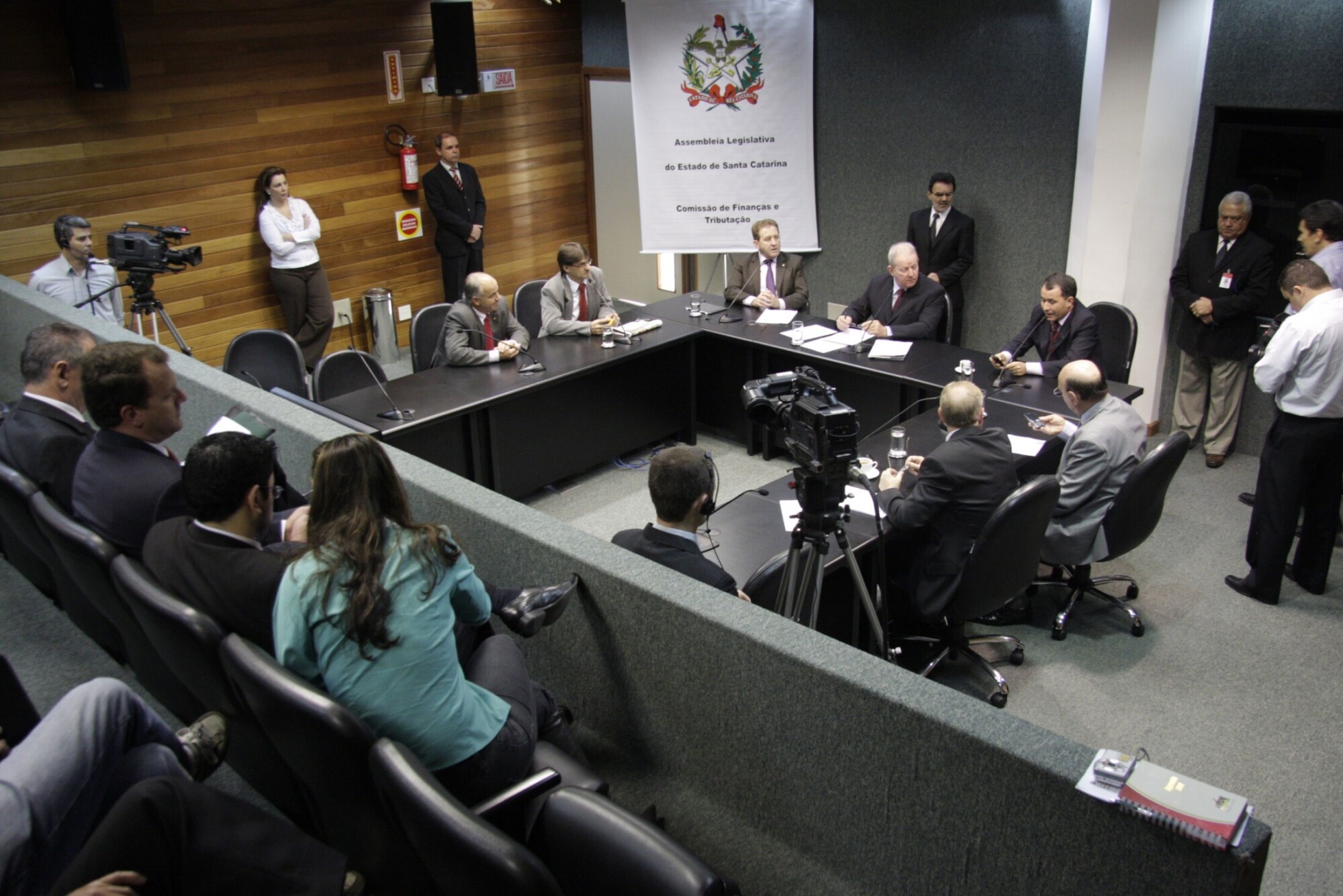 Finanças aprova realização de audiências públicas para debater a aplicação de R$ 60 milhões no comba