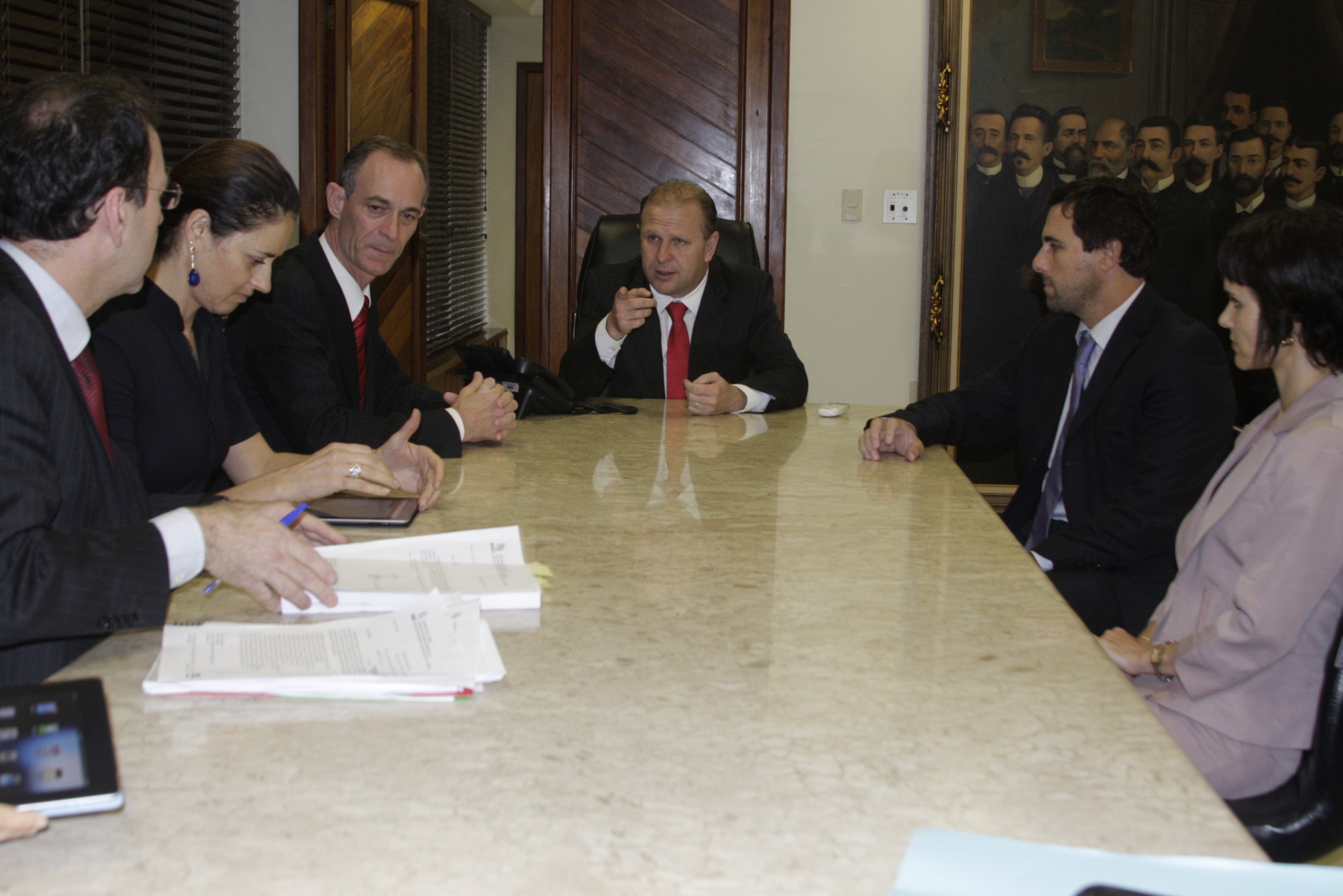 Membros do MP visitam Alesc