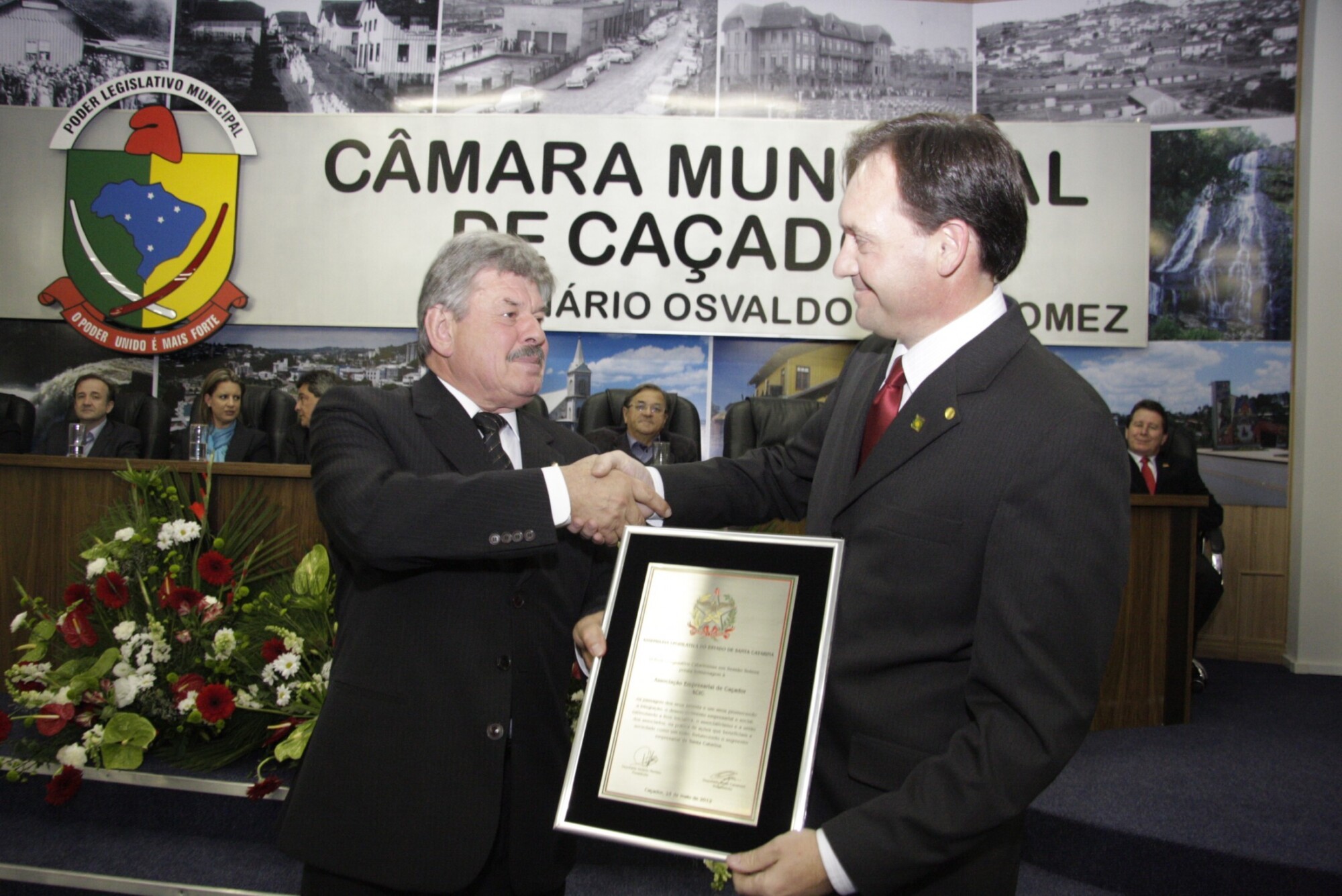Sessão Solene em homenagem a Associação Empresarial de Caçador