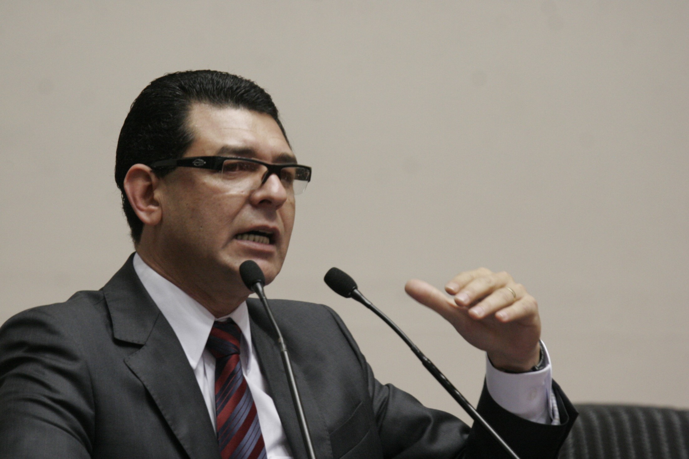 Sessão Ordinária - Plenário Osni Regis - Manhã - Deputado Plinio de Castro (PP)