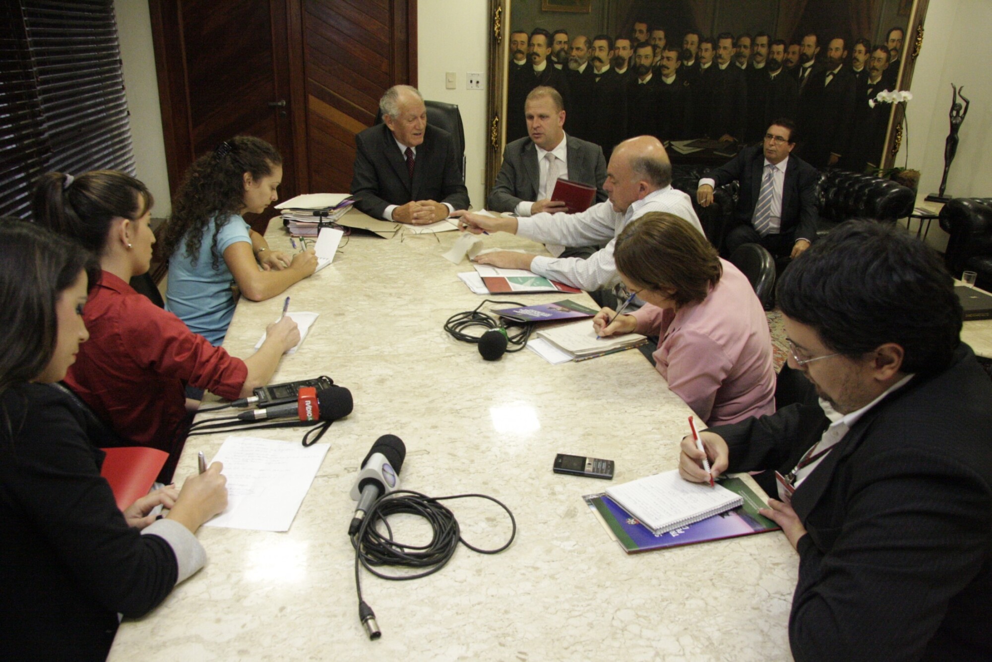 Coletiva sobre os Royalities do Petroleo PR x SC