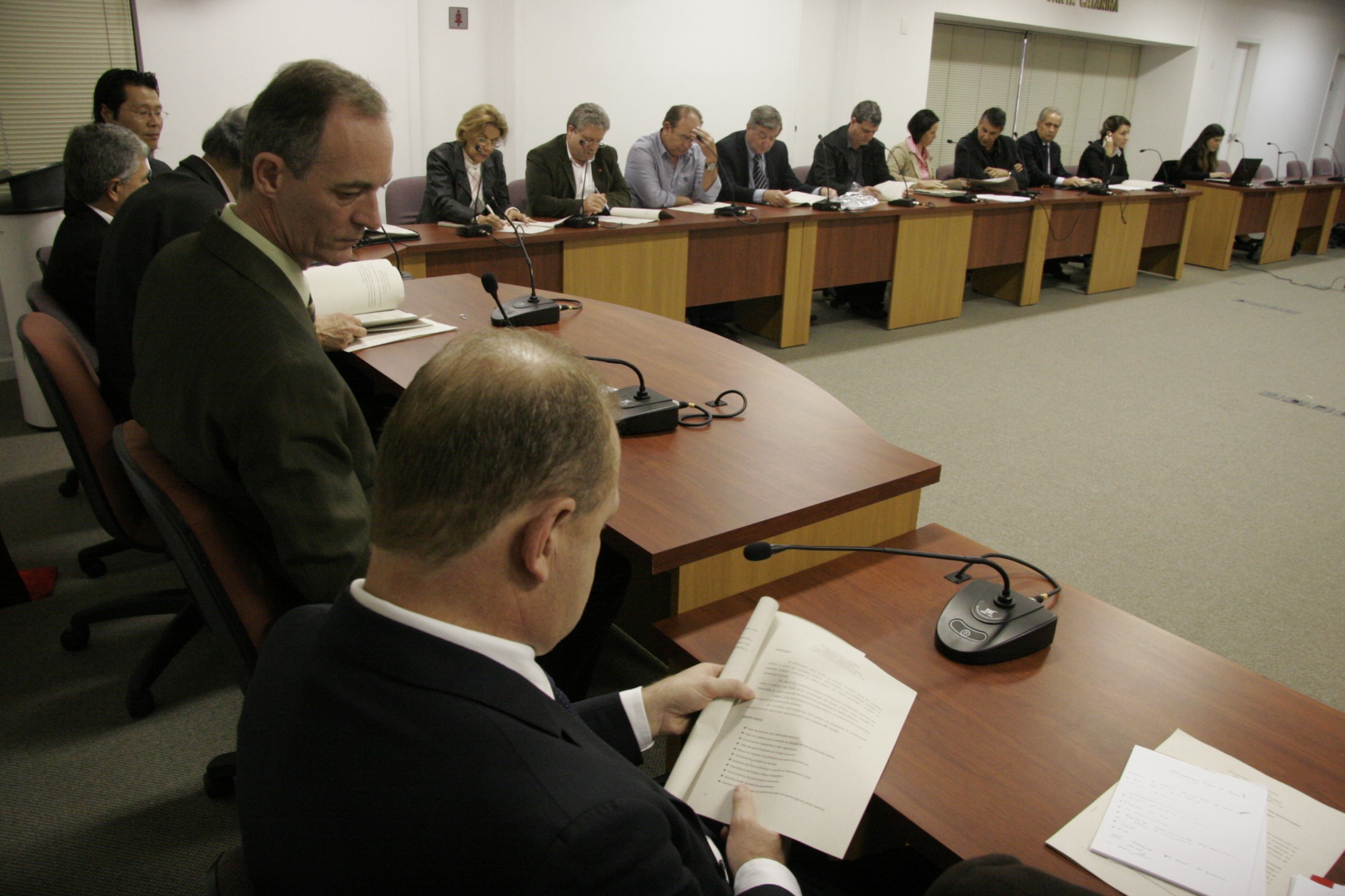Reunião no Ministério Público sobre Adoção