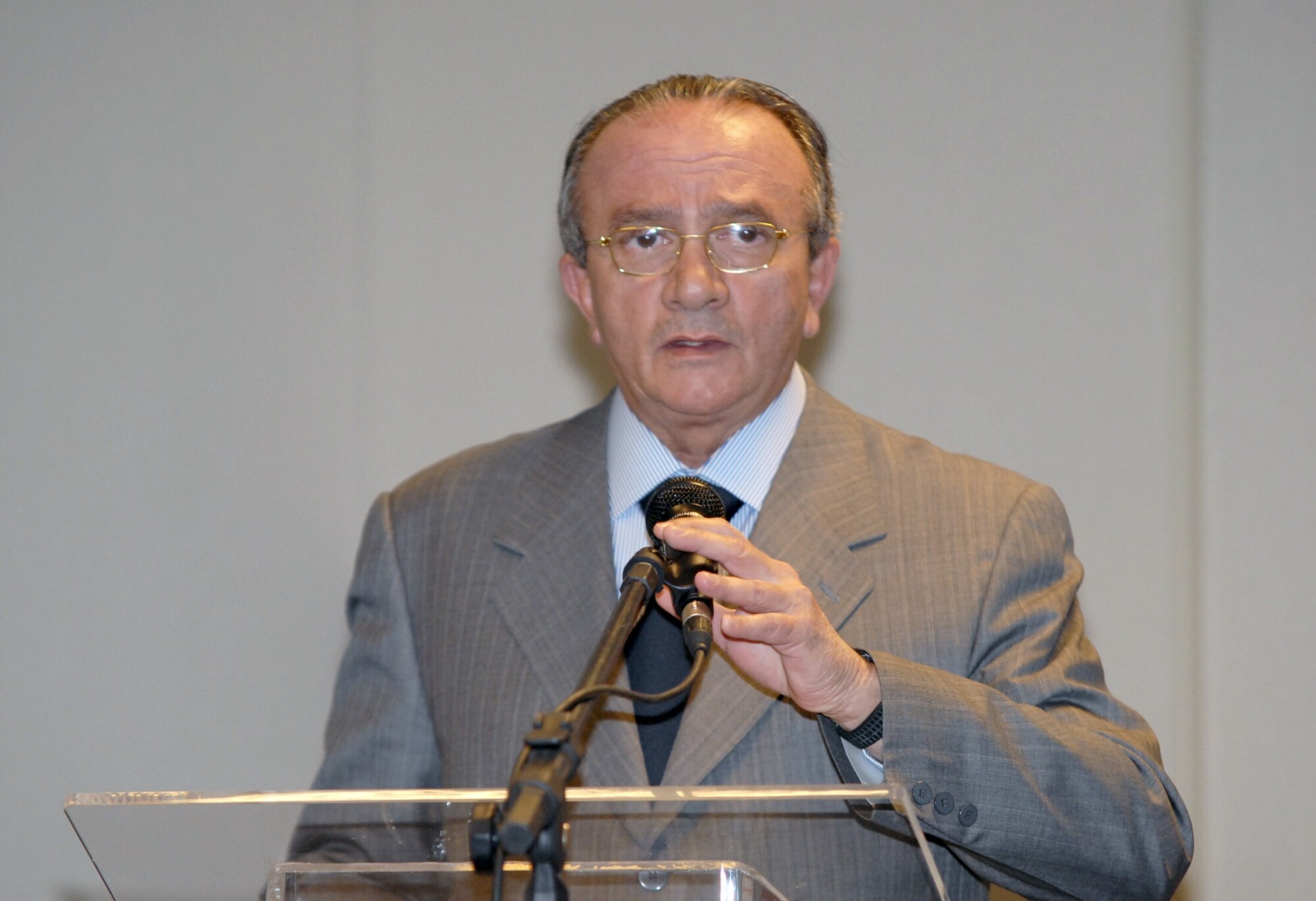 Ministro Francisco Cesar Asfor Rocha recebe hoje a Medalha Anita Garibaldi
