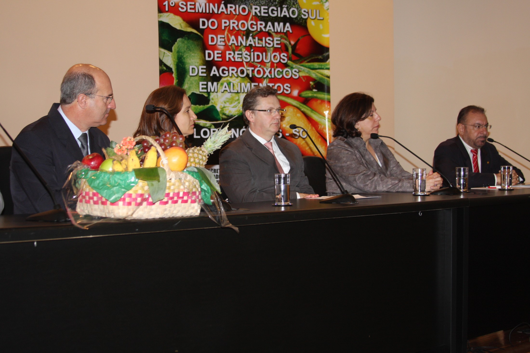 Solenidade de abertura do I Seminário Região Sul do Programa de Análise de Resíduos de Agrotóxicos em Alimentos