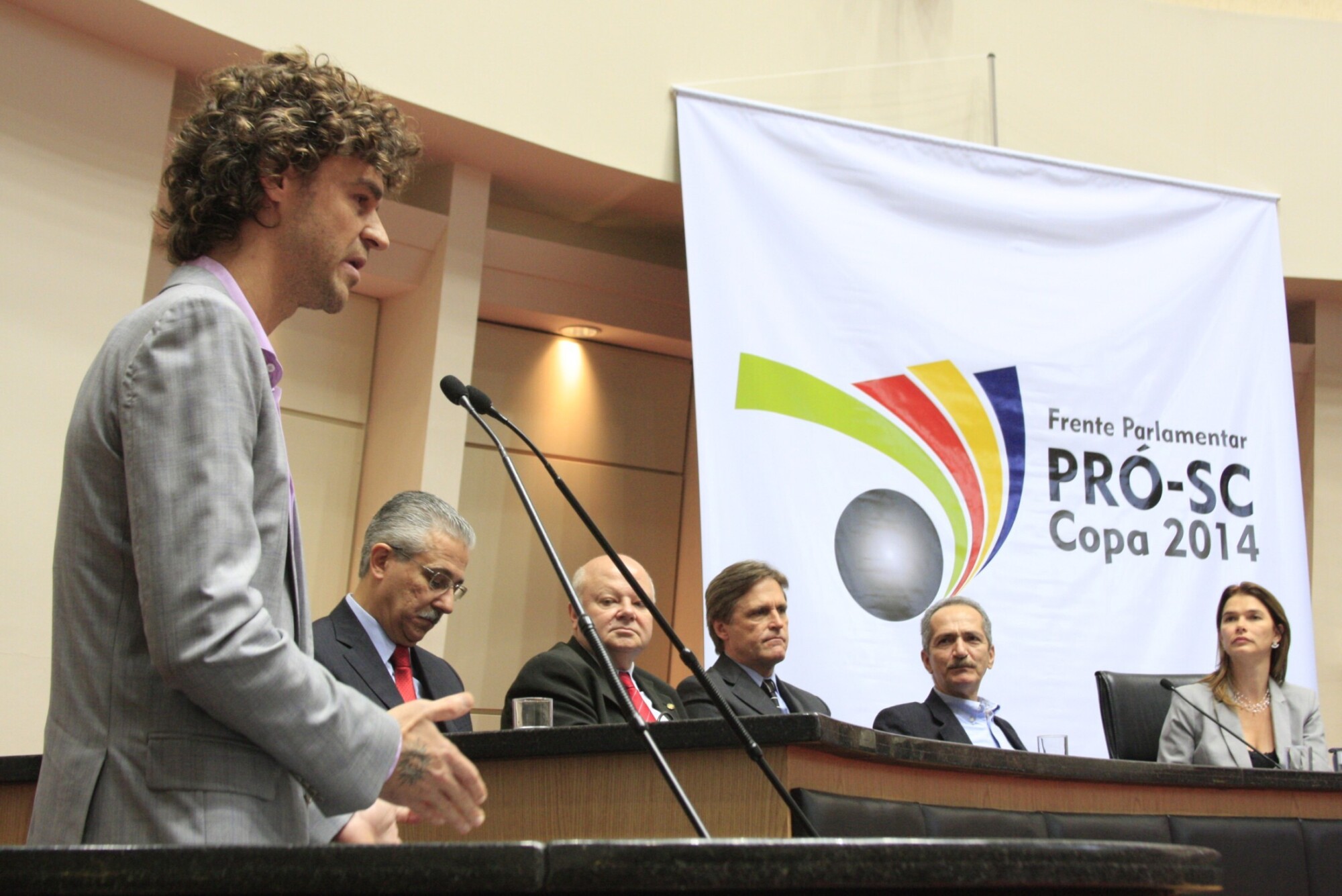 Ato de lançamento da Frente Parlamentar Pró Santa Catarina na Copa do Mundo 2014 com a presença do Ministro do Esporte