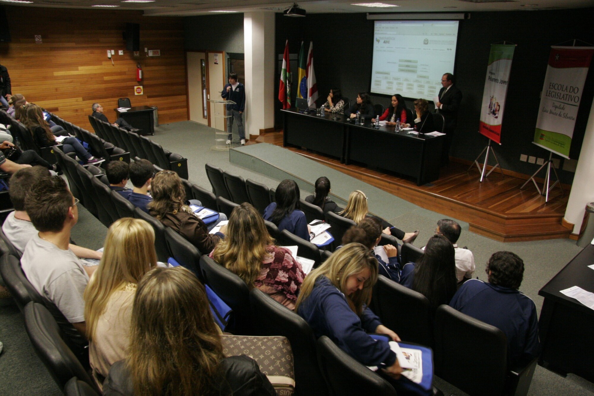 Eleição da Mesa Diretora - Parlamento Jovem 2012