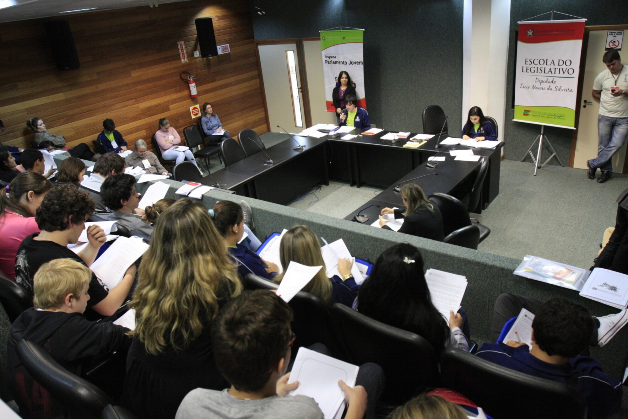 Parlamento Jovem apresenta os trabalhos desenvolvidos nas comissões