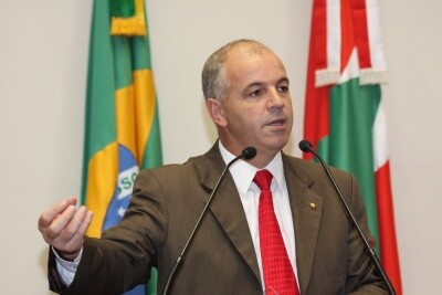 PEC dos Bombeiros volta à discussão na CCJ
