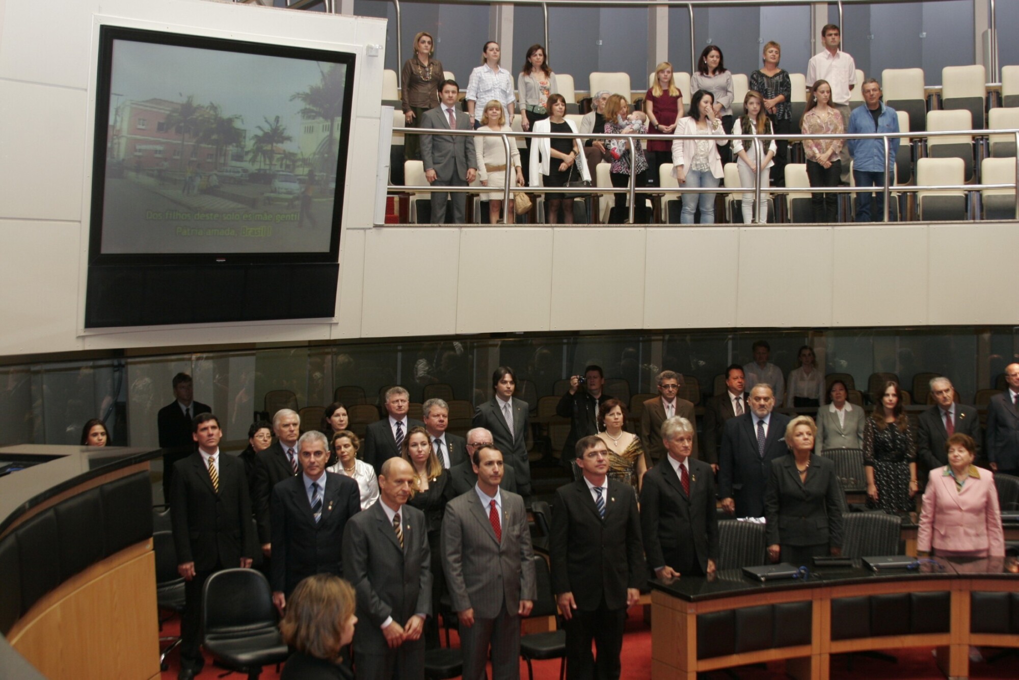Sessão Especial em homenagem ao Conselho Regional de Corretores de Imóveis do Estado de Santa Catarina e aos Corretores de Imóveis pela passagem dos seus 50 anos de regulamentação da profissão