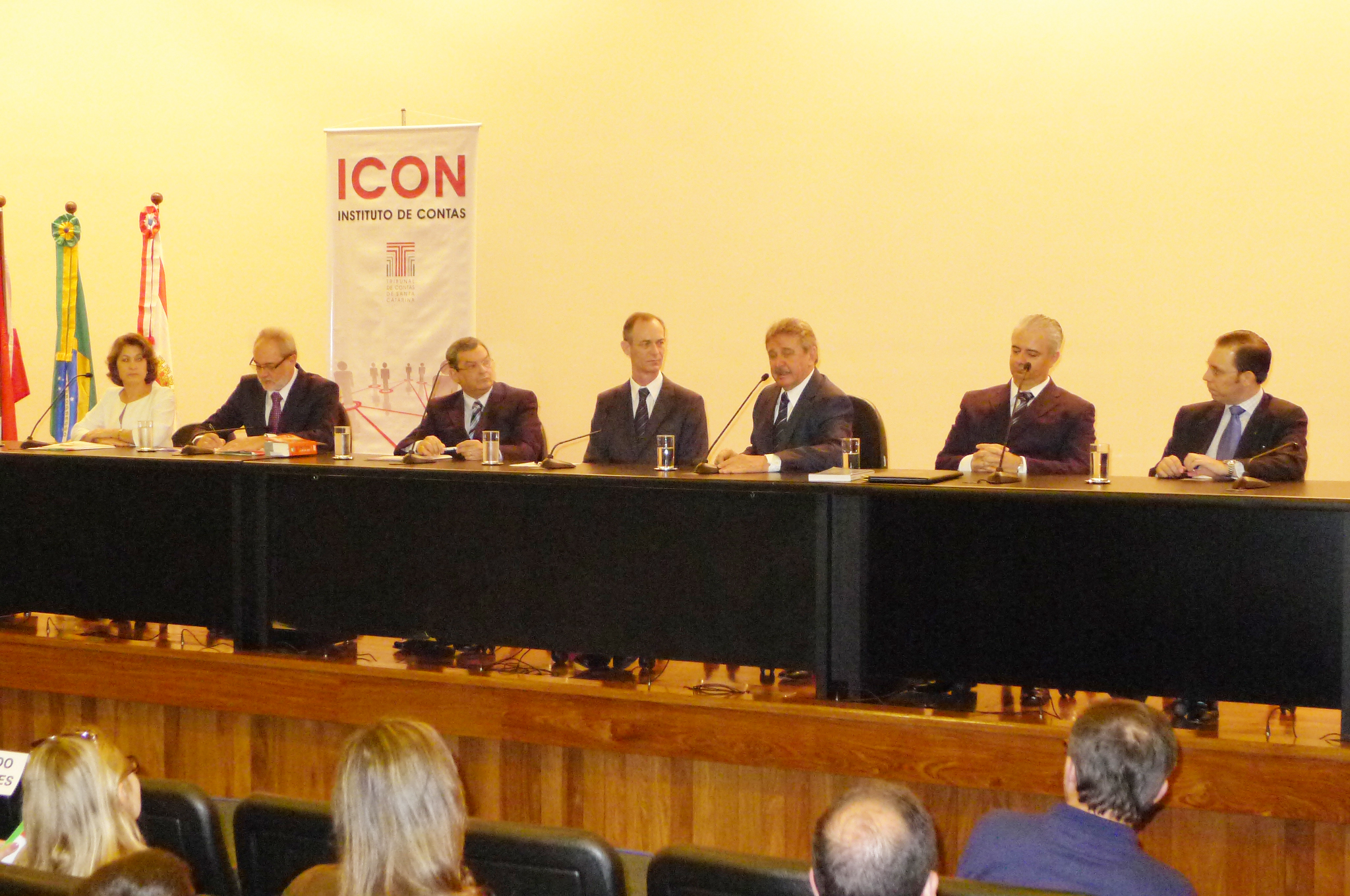 Sopelsa representa Assembleia na abertura de Seminário Eleitoral