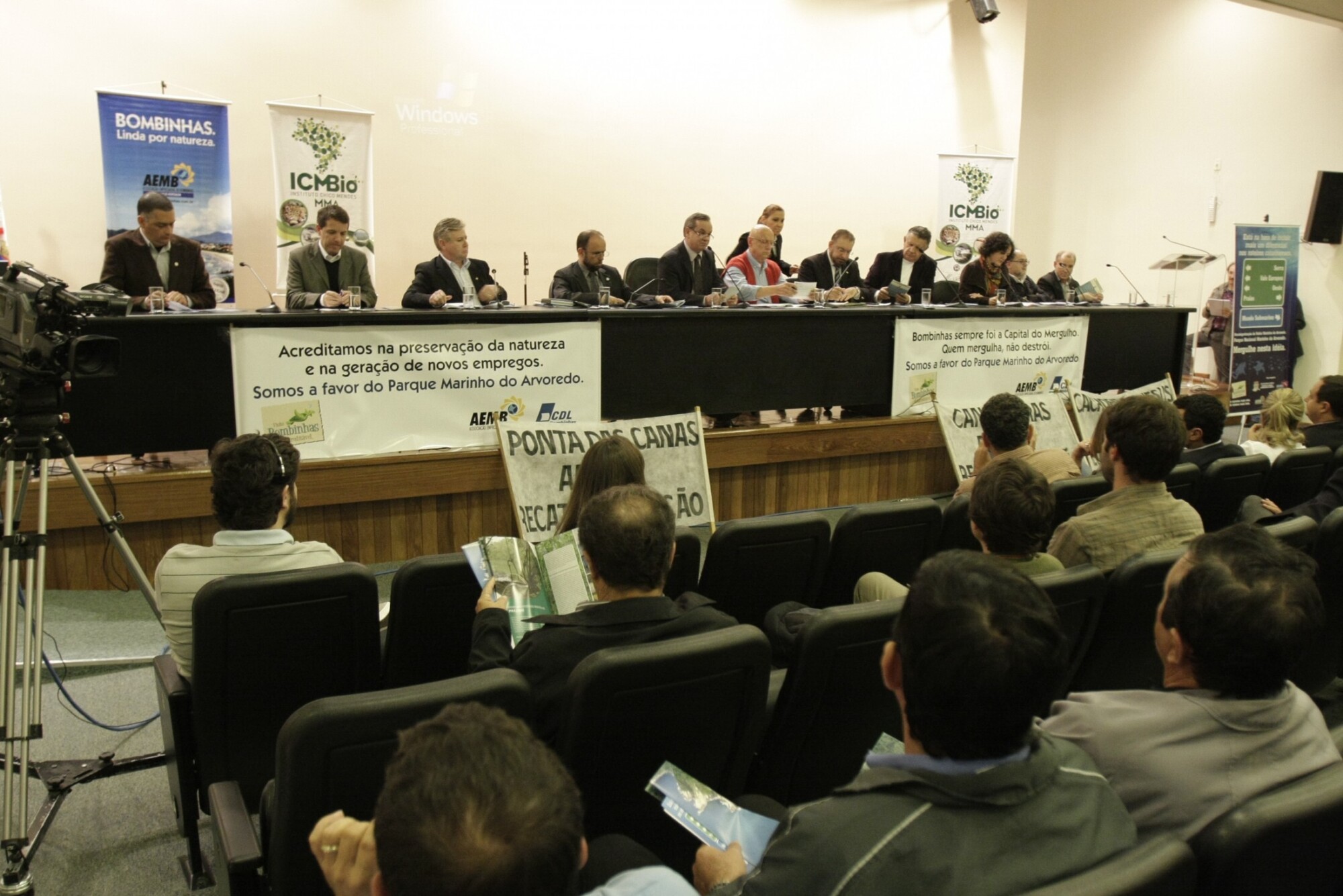 Audiência pública para discutir a recategorização da Reserva Biológica Marinha do Arvoredo em Parque Nacional Marinho do Arvoredo