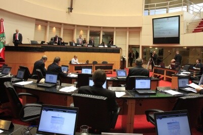 Parlamento aprova 1300 proposições no primeiro semestre