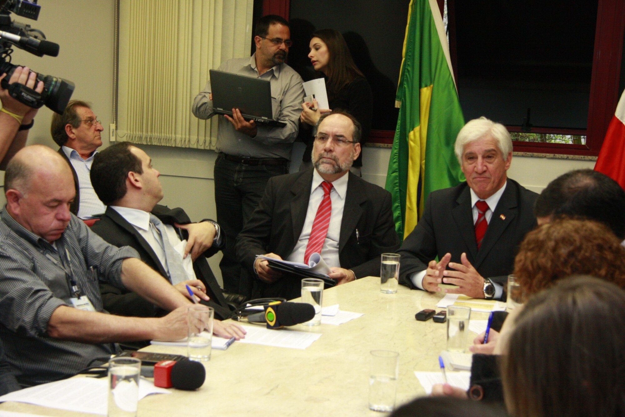 Coletiva com Secretário da Fazenda