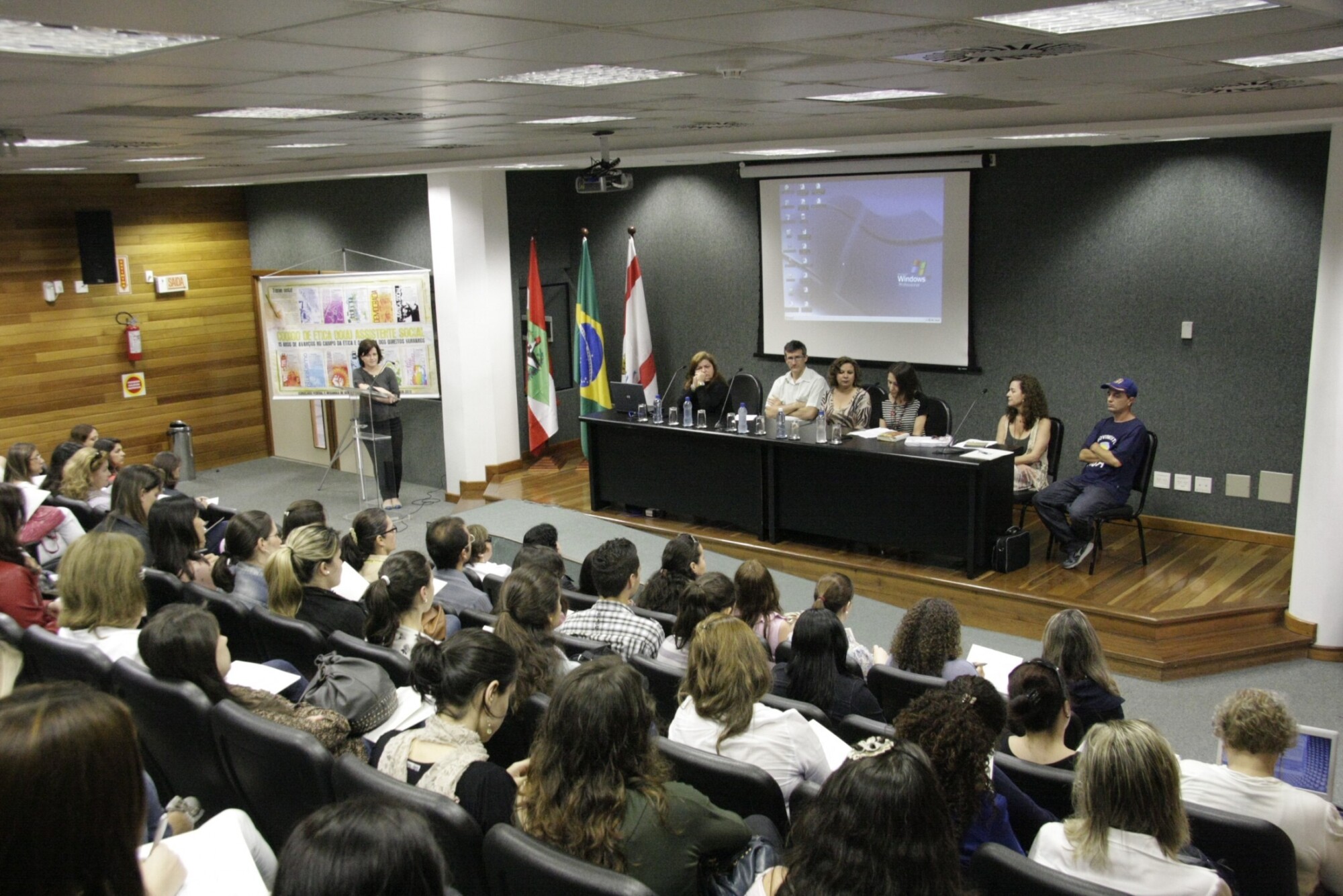 Evento debate situação dos moradores de rua em SC