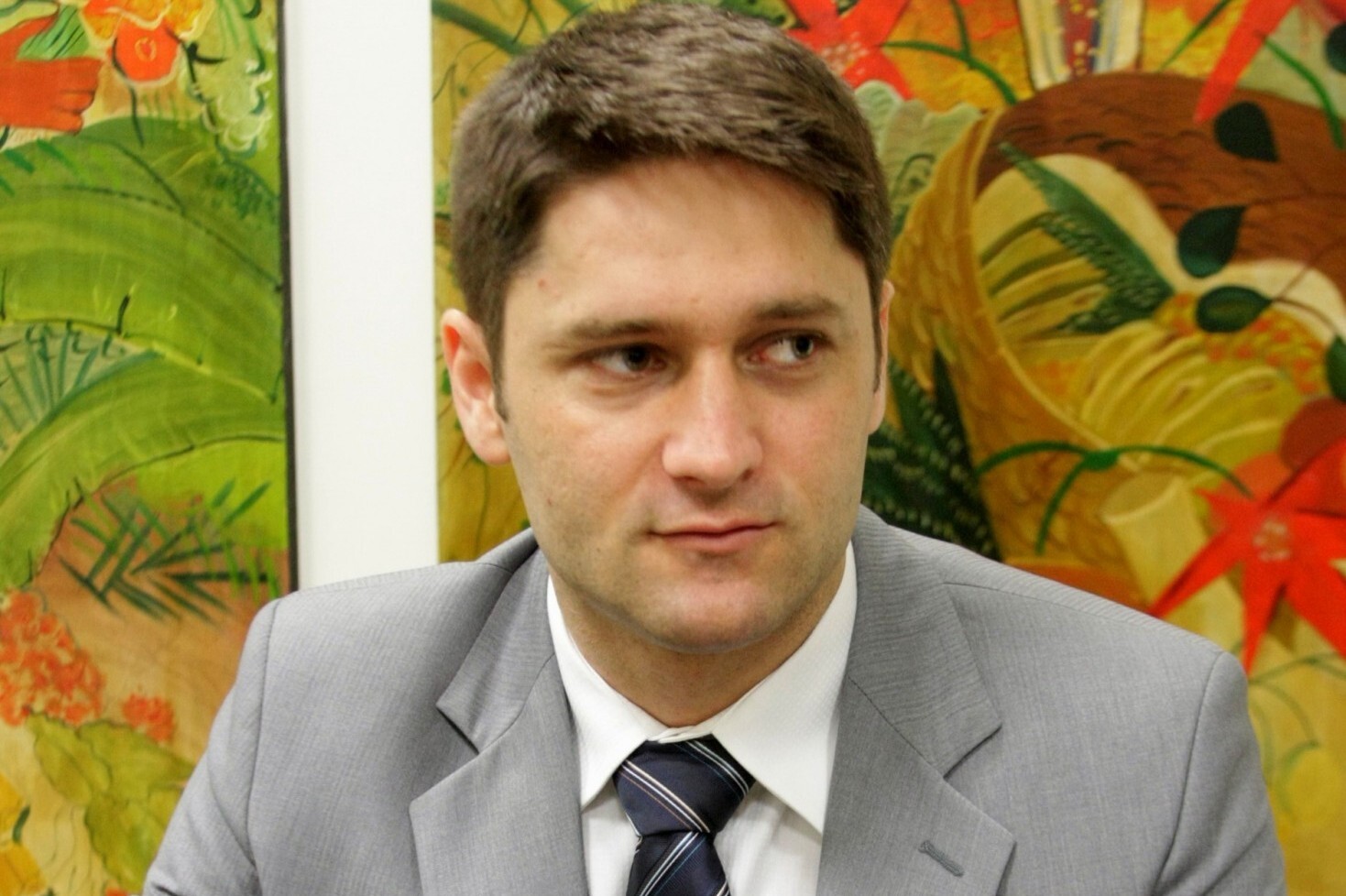 TVAL estreia programa Conexão Pública