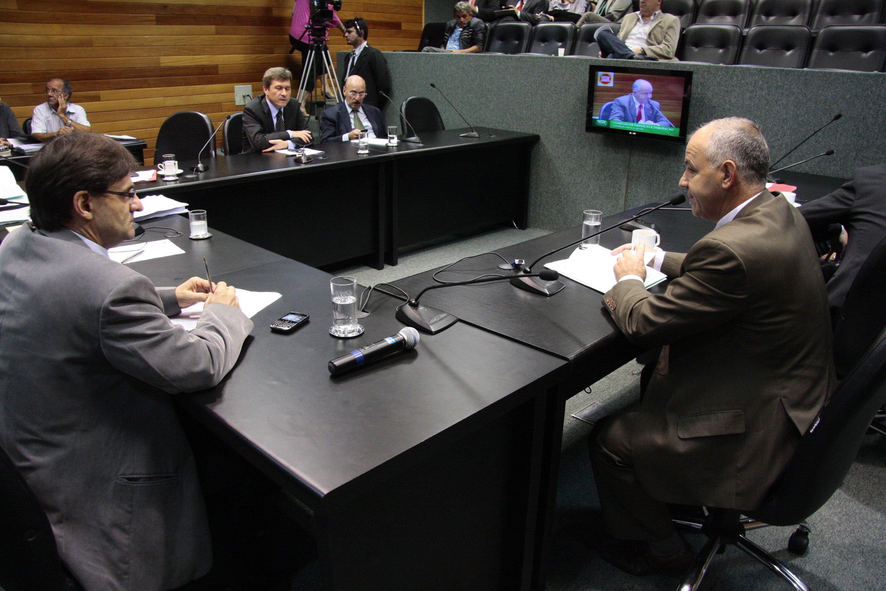 Reunião da Comissão de Finanças e Tributação.  Foto: Miriam Zomer