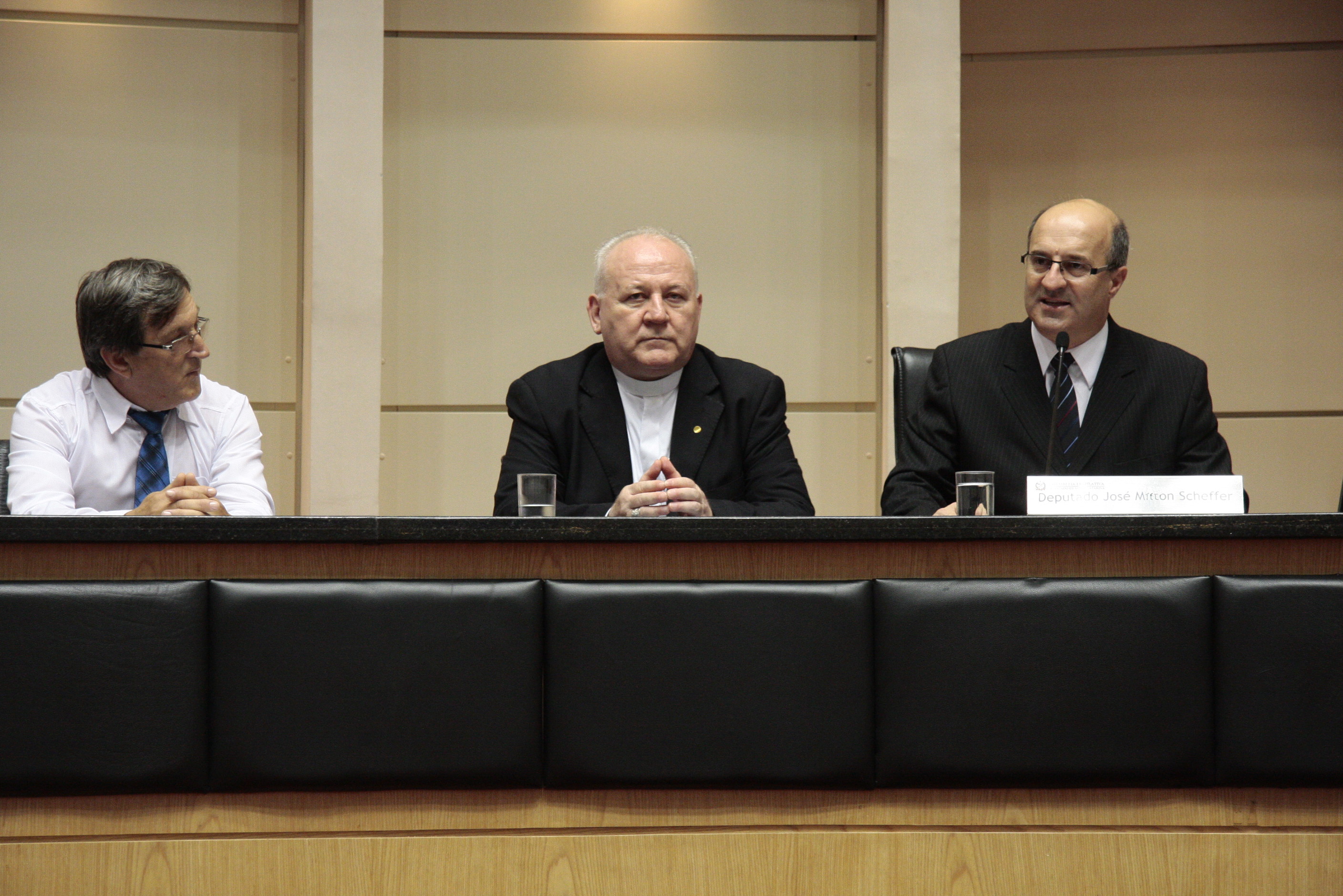 Sessão Especial em homenagem ao Movimento de Cursilhos de Cristandade - MCC, pela passagem dos seus 50 anos no Brasil e 42 anos em Santa Catarina. Foto:Miriam Zomer