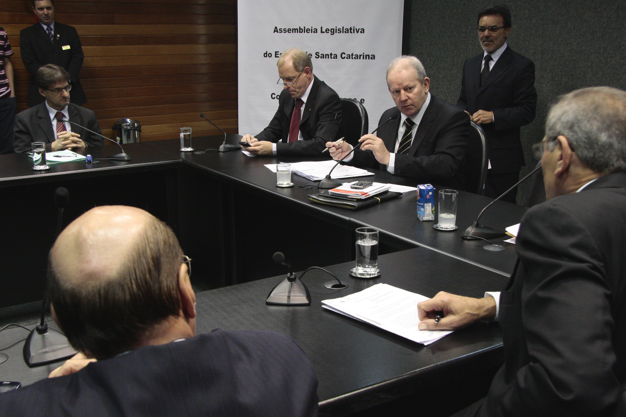 Reunião da Comissão de Finanças e Tributação. Foto: Miriam Zomer