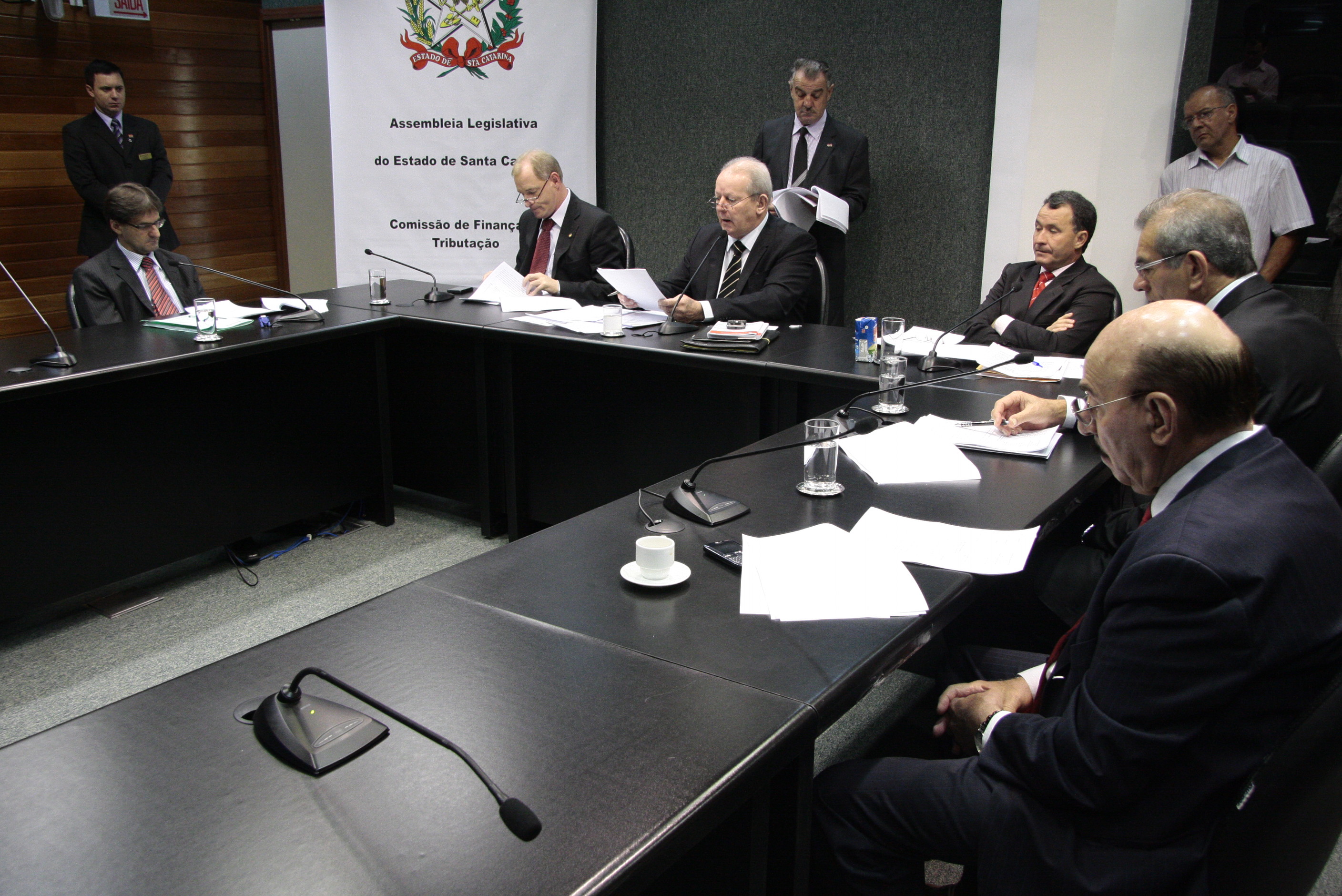 Reunião da Comissão de Finanças e Tributação. Foto: Miriam Zomer
