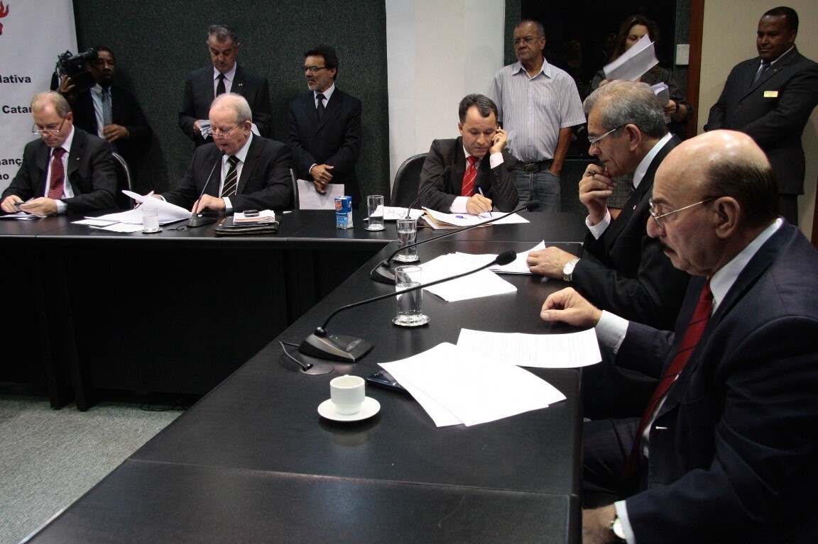 Comissão de Finanças aprova relatório parcial da LOA 2013