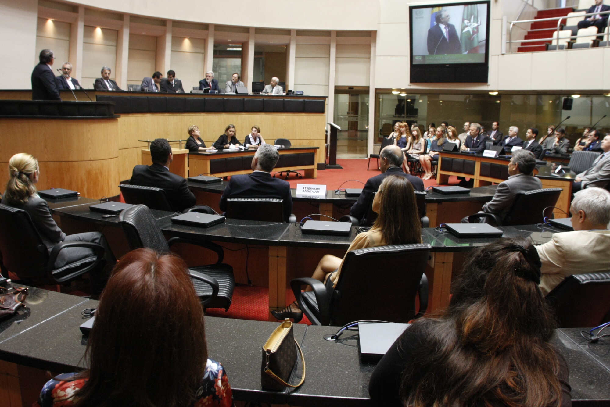 CERTI recebe homenagem no Parlamento Catarinense