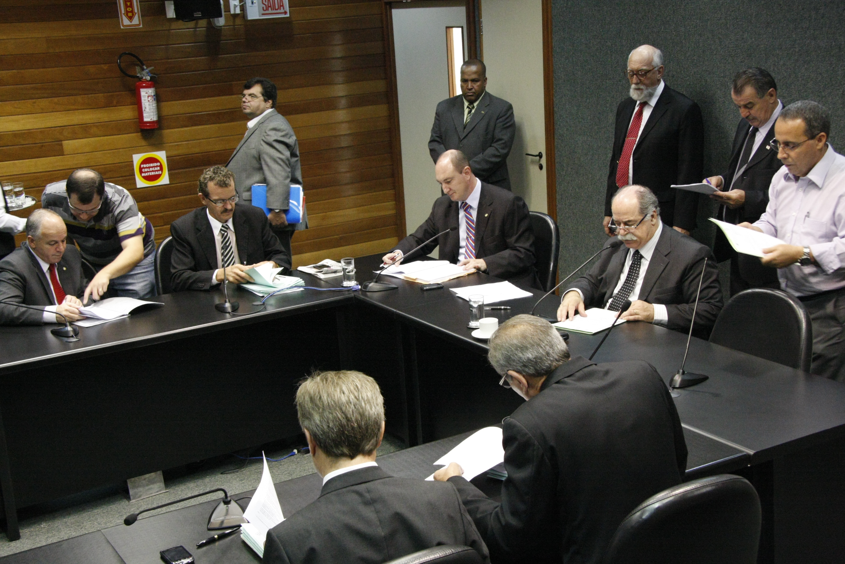 Comissão de Constituição e Justiça