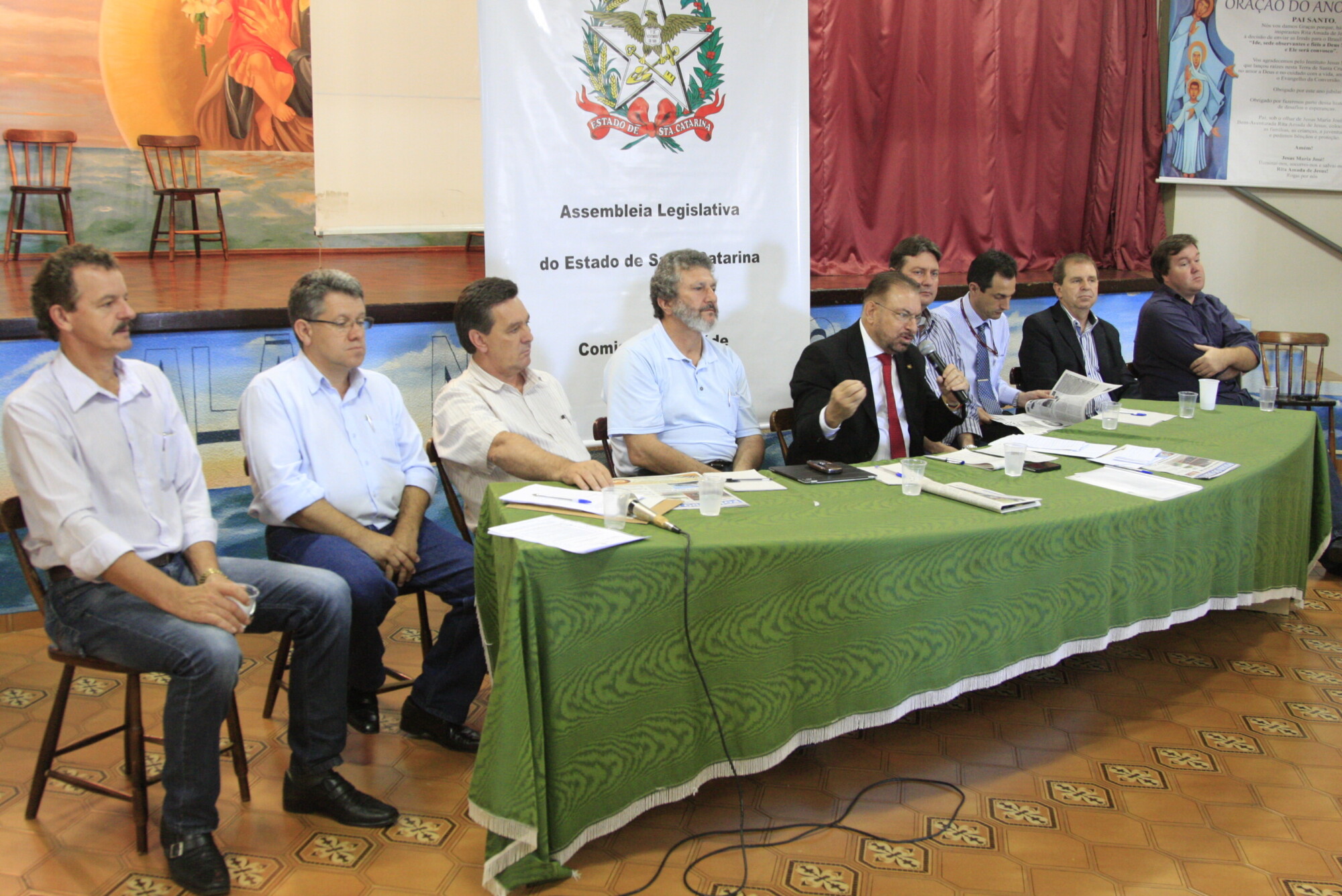 Extremo Oeste catarinense reivindica investimentos na área da saúde