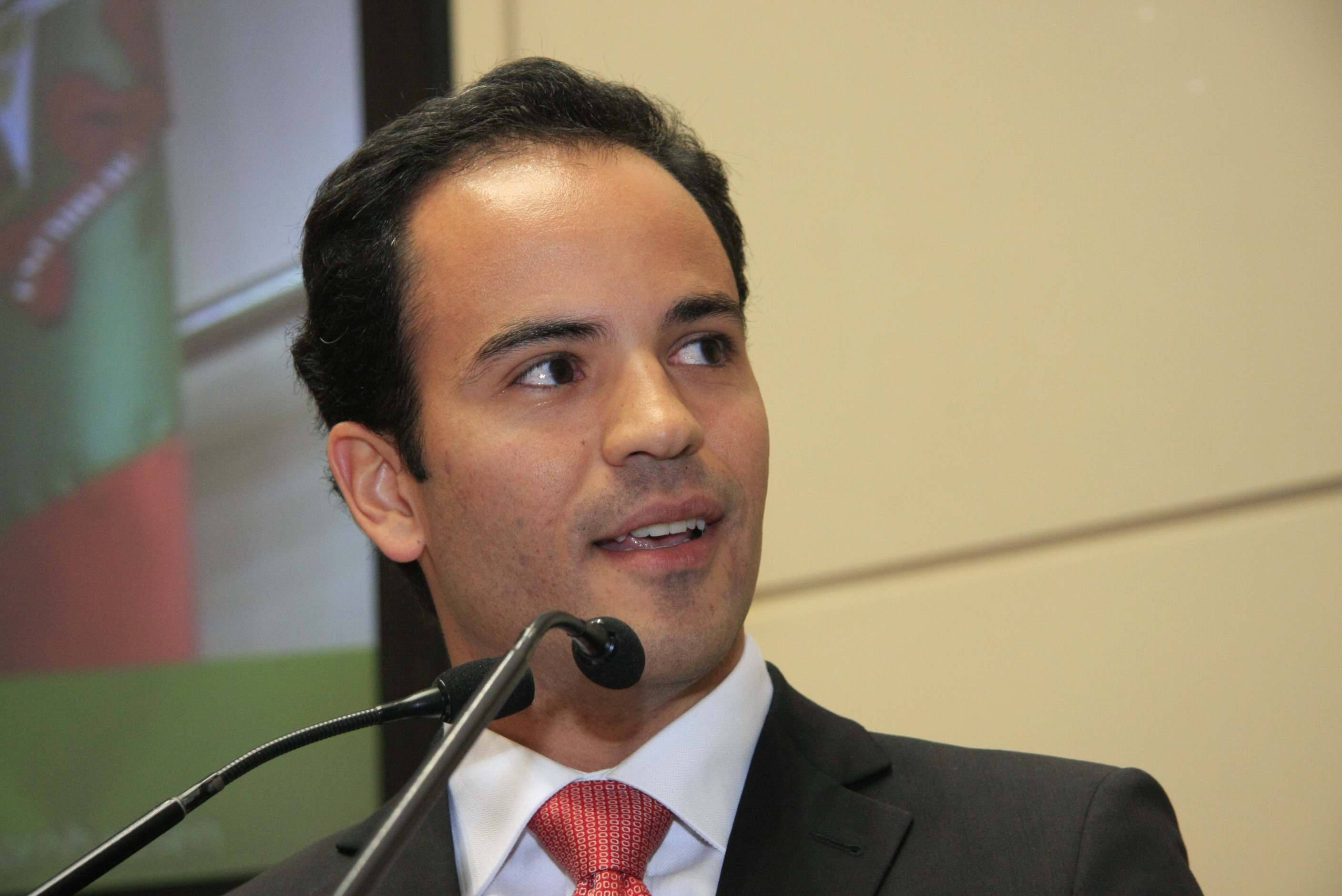 Sessão Solene de concessão de Título de Cidadão Catarinense ao Senhor Jorge Konder Borhausen - Felipe Mello