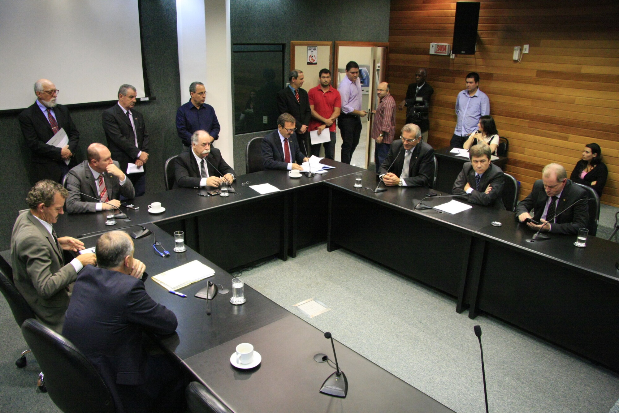 Projeto sobre Fundo de Apoio à Educação Superior começa a tramitar na CCJ