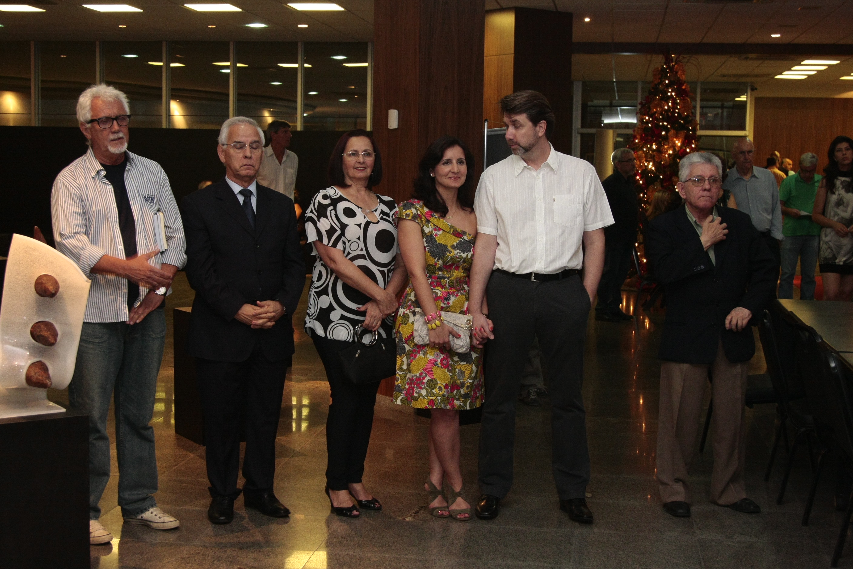 Lançamento Literário com o tema 
