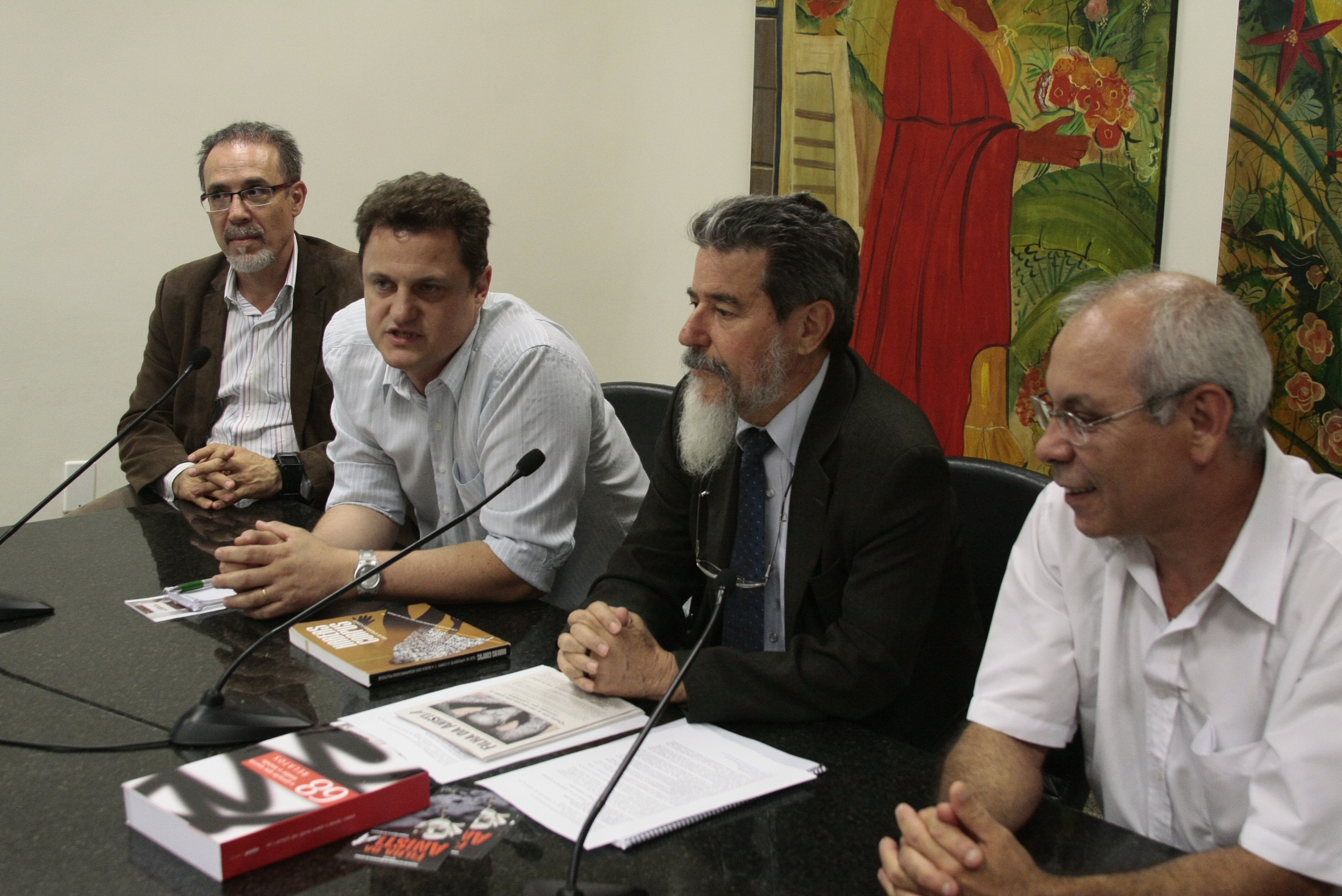 Reunião da Comissão de Direitos e Garantias Fundamentais de Amparo à Família e à Mulher, sobre o Lançamento da Comissão Nacional, Memória, Verdade e Justiça da FENAJ