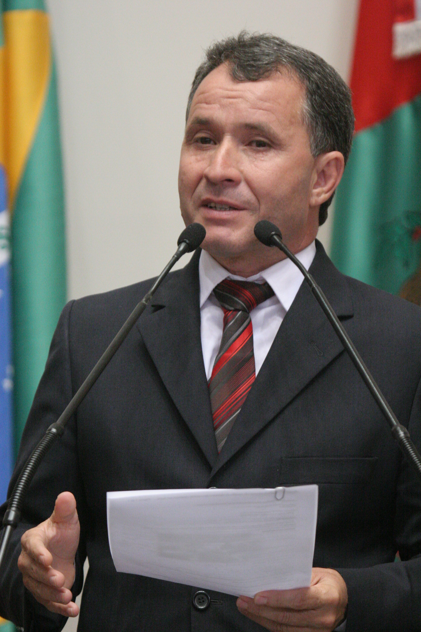Sessão Ordinária - Plenário Osni Régis - Deputado Darci de Matos (PSD)  Foto: Carlos Kilian