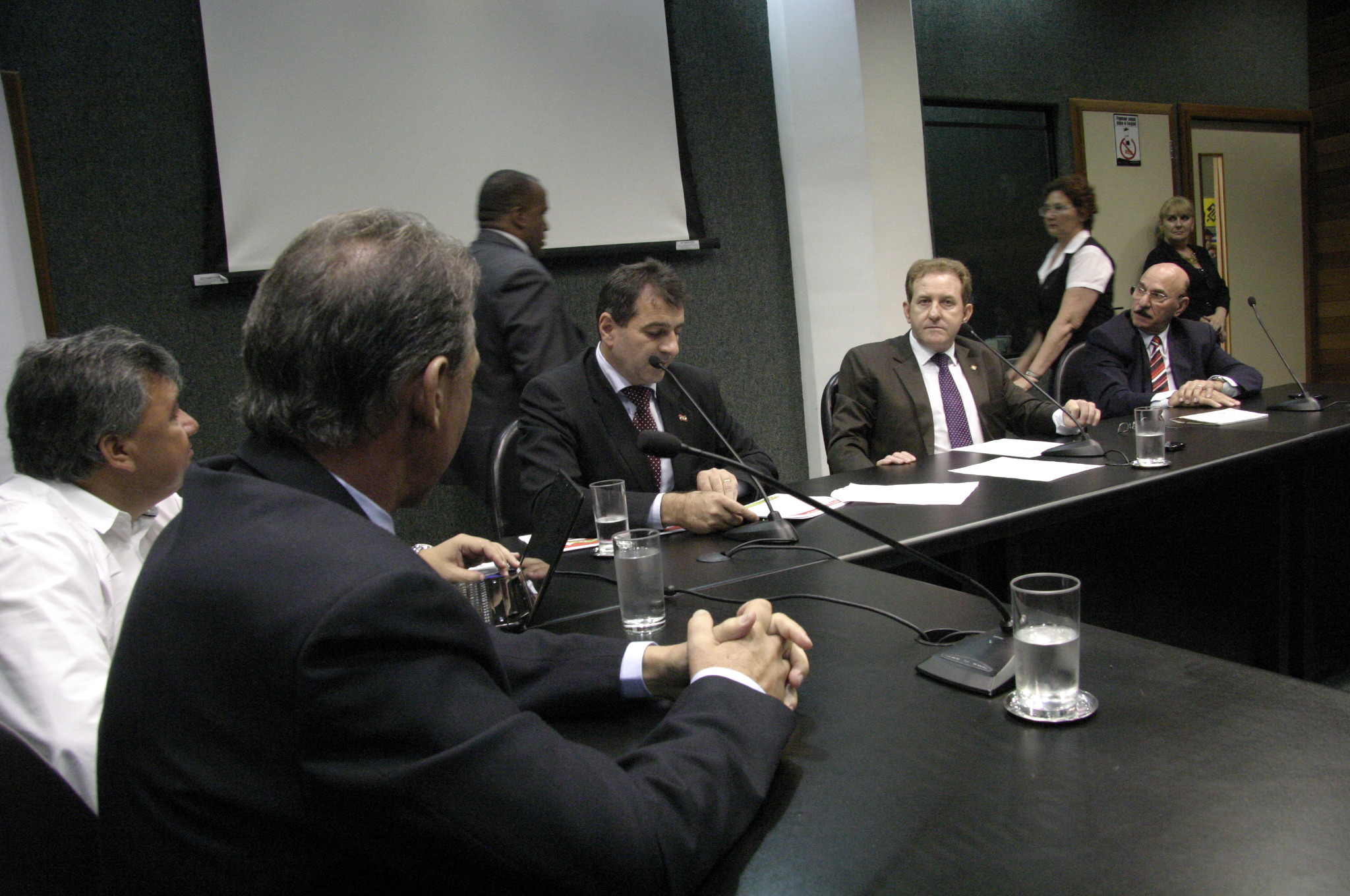 Comissão Conjunta Finanças e Trabalho. Foto: Eduardo Guedes