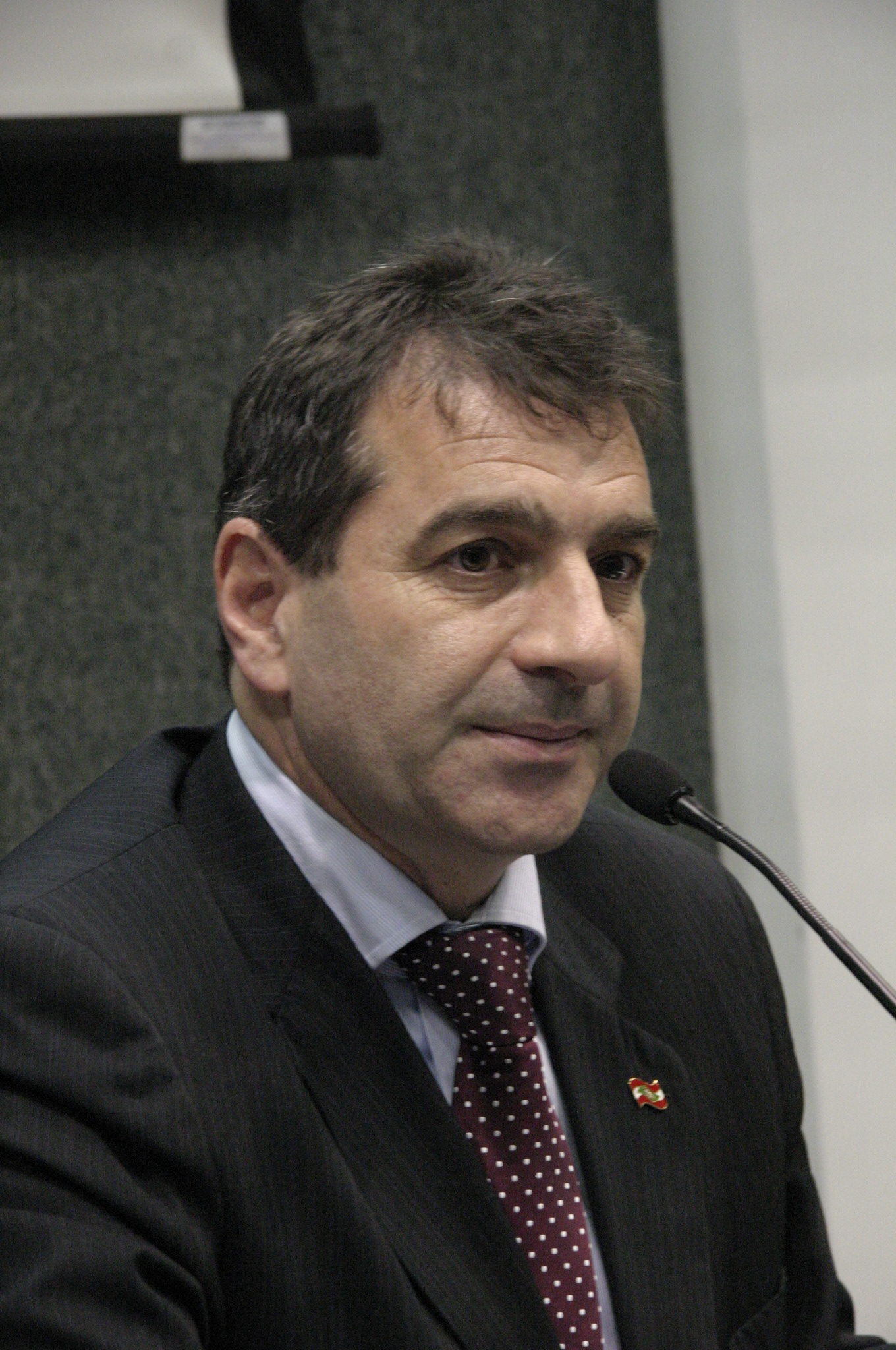 Comissão Conjunta Finanças e Trabalho. Valdir Cobalchini - Secretário de Estado da Infraestrutura.  Foto: Eduardo Guedes