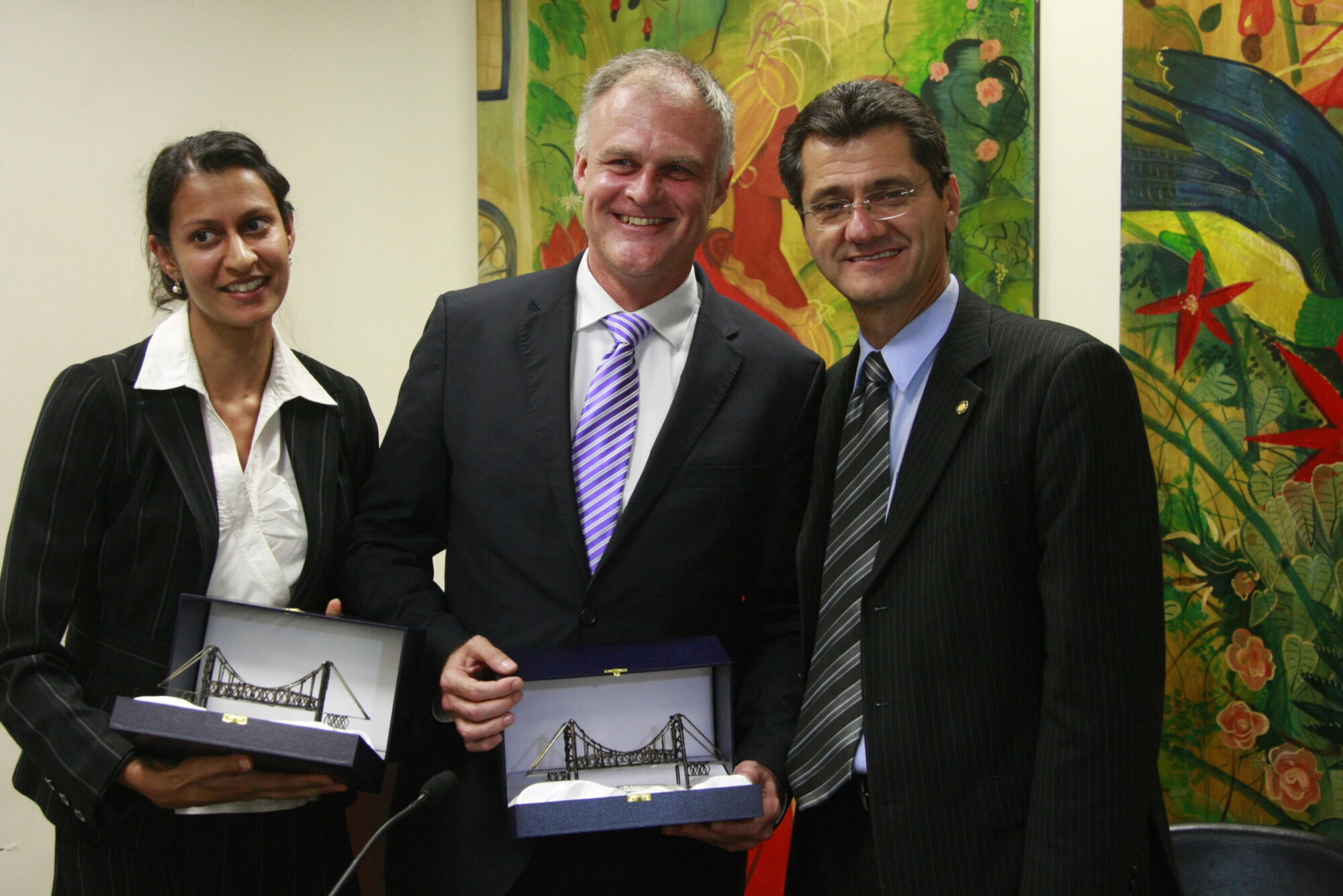 Embaixador da Austrália visita a Assembleia Legislativa