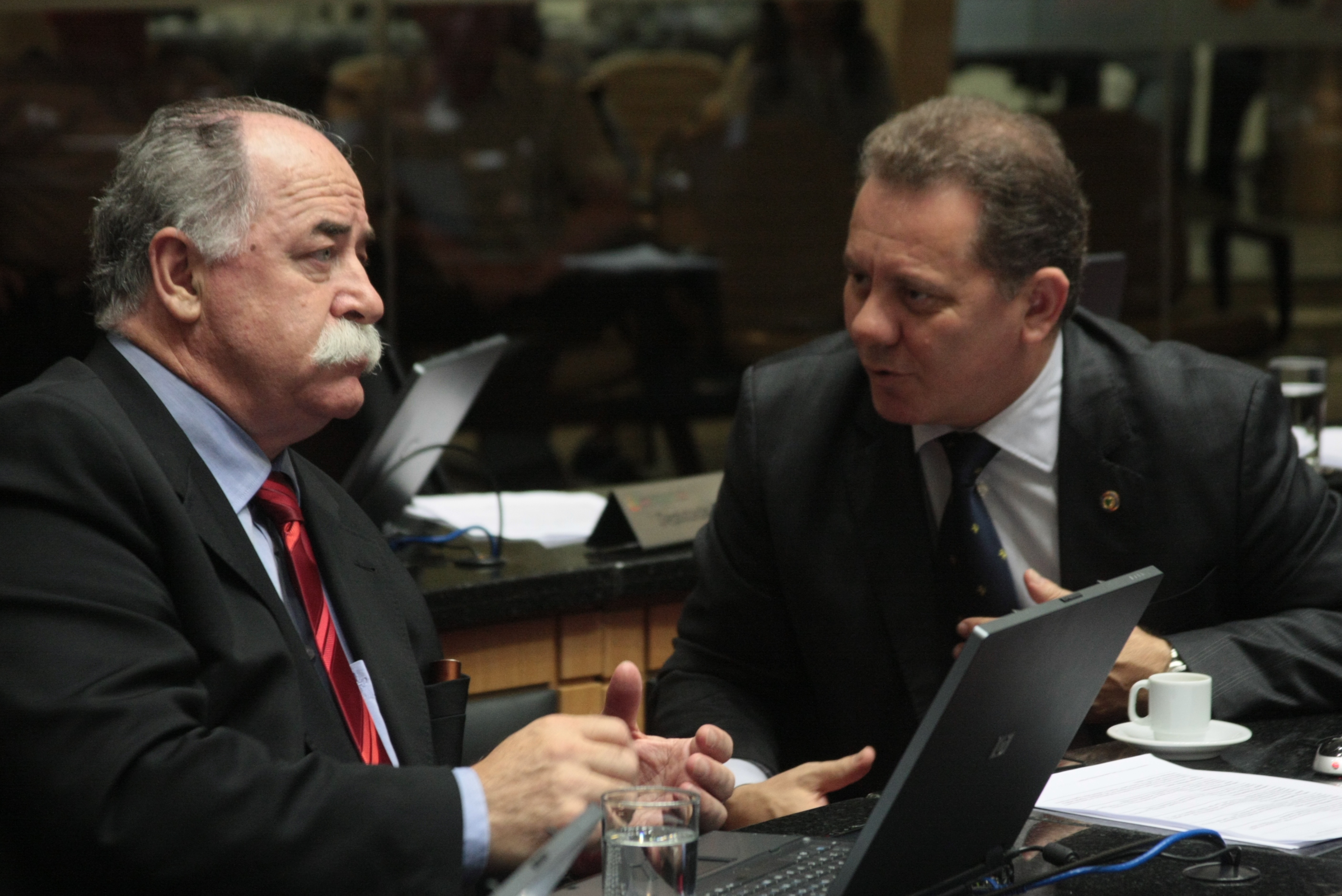 Sessão Ordinária - Plenário Osni Régis - Foto: Solon Soares