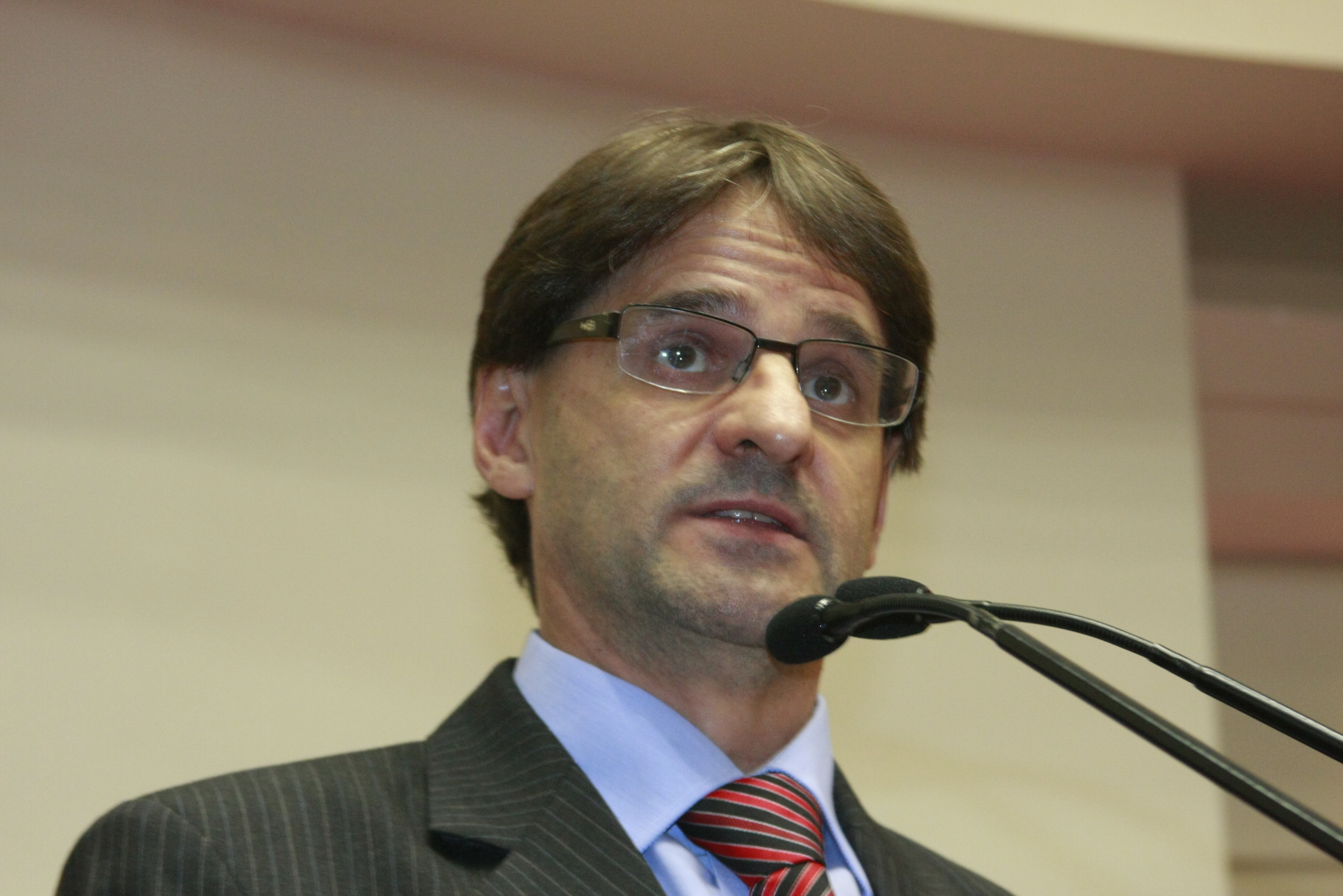 Deputado Neodi Saretta (PT) - Sessão Ordinária - Plenário Osni Régis