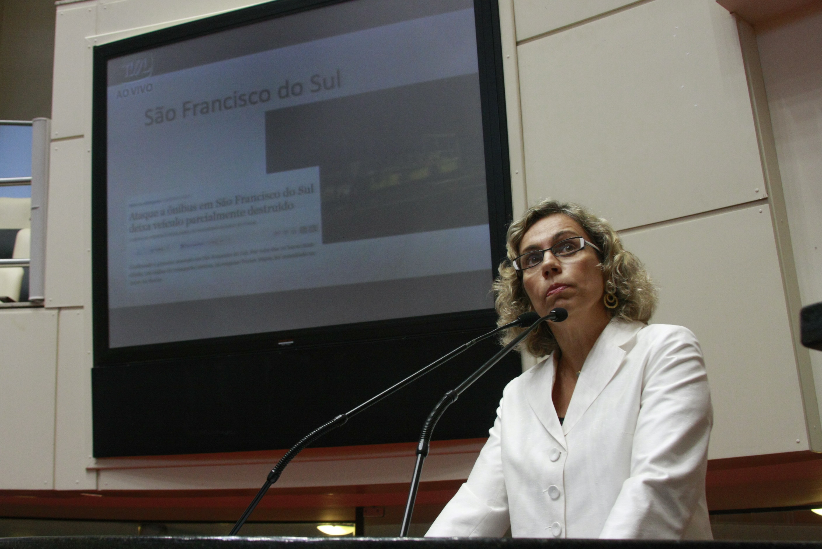 Deputada Ana Paula Lima (PT) - Sessão Ordinária - Plenário Osni Régis