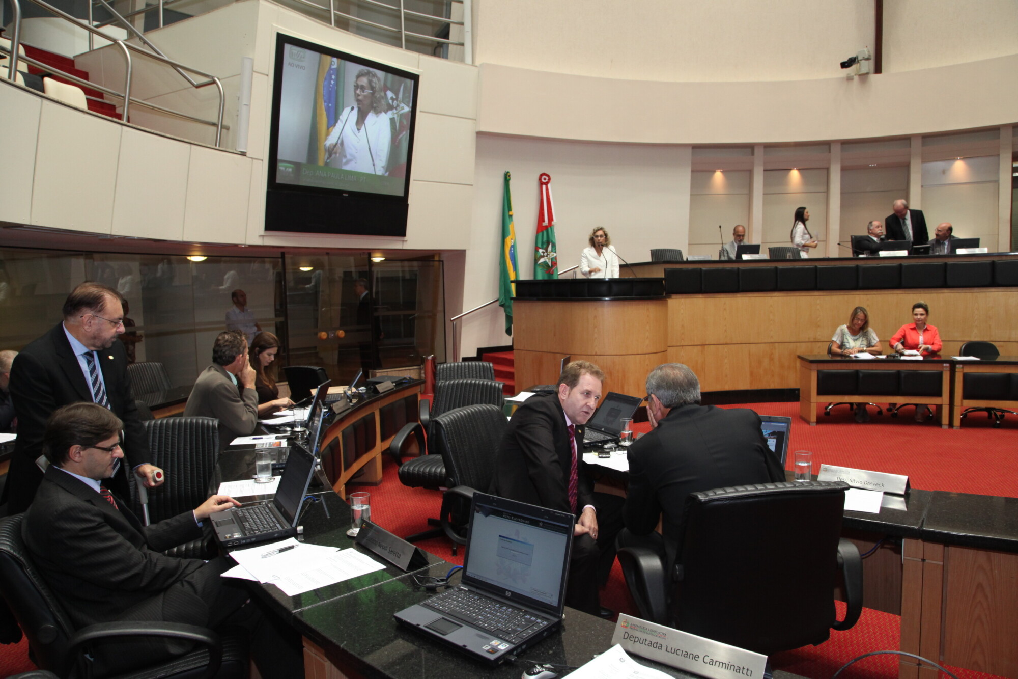 Segurança pública domina a pauta do Legislativo catarinense
