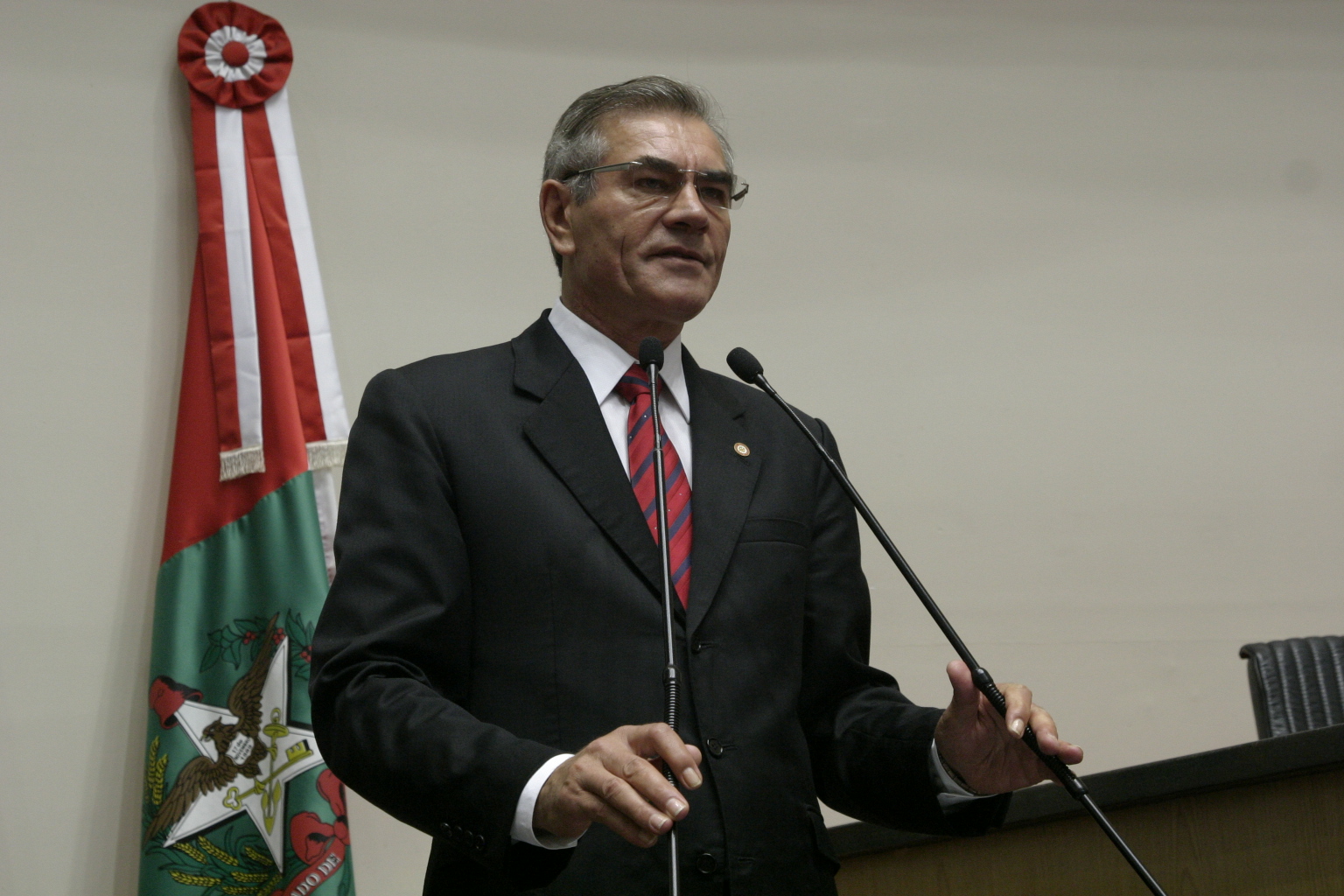 Sessão Ordinária - Plenário Osni Régis. Deputado Silvio Dreveck (PP).  Foto: Eduardo Guedes