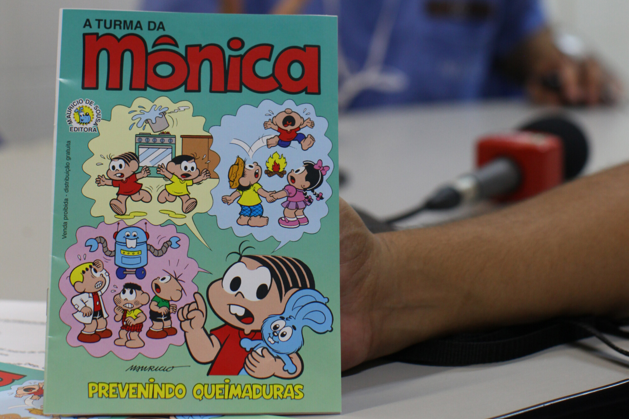 Gibi ensina crianças a prevenir queimaduras