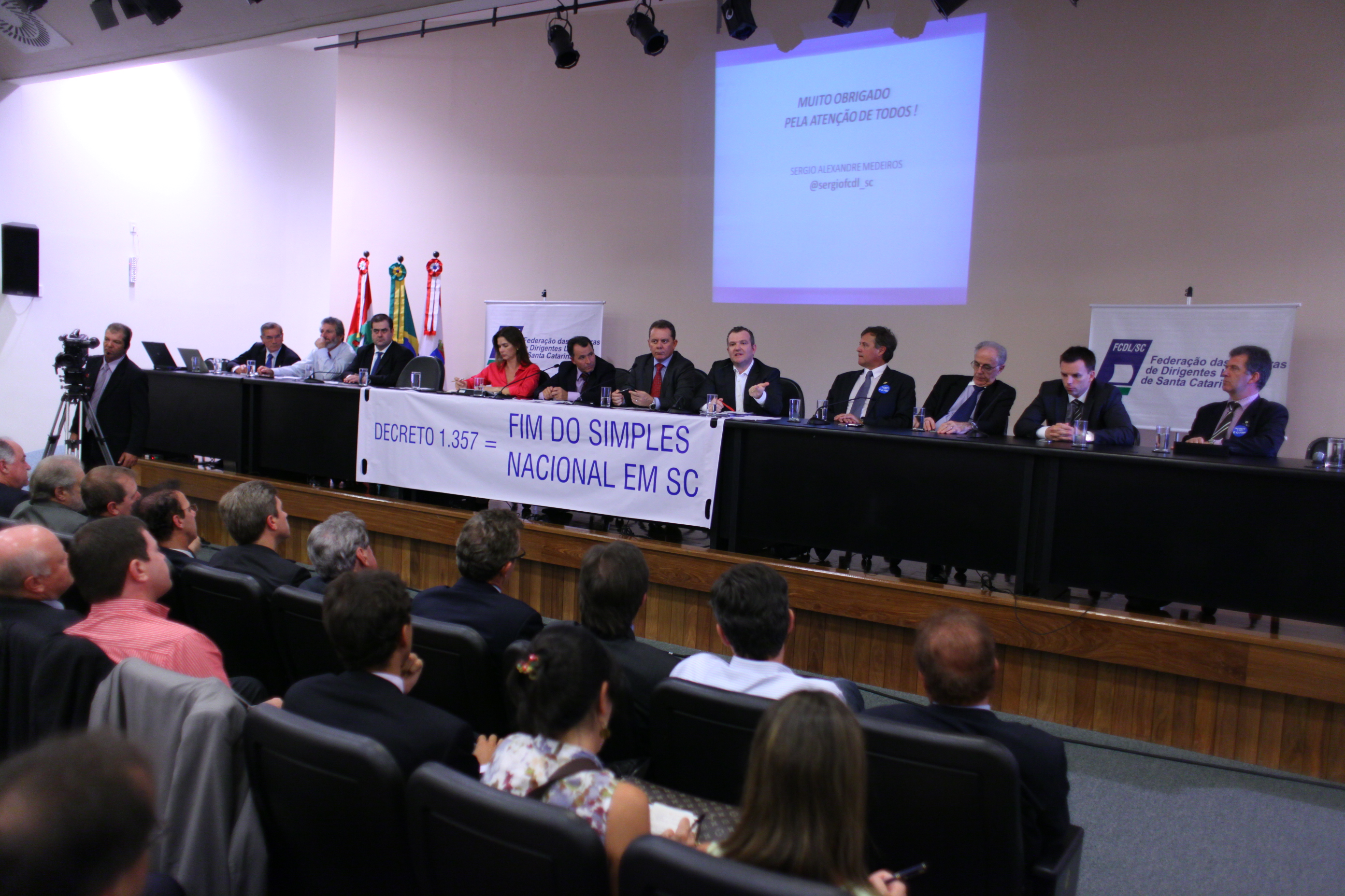 Reunião da Frente Parlamentar para debater os efeitos do decreto sobre o ICMS